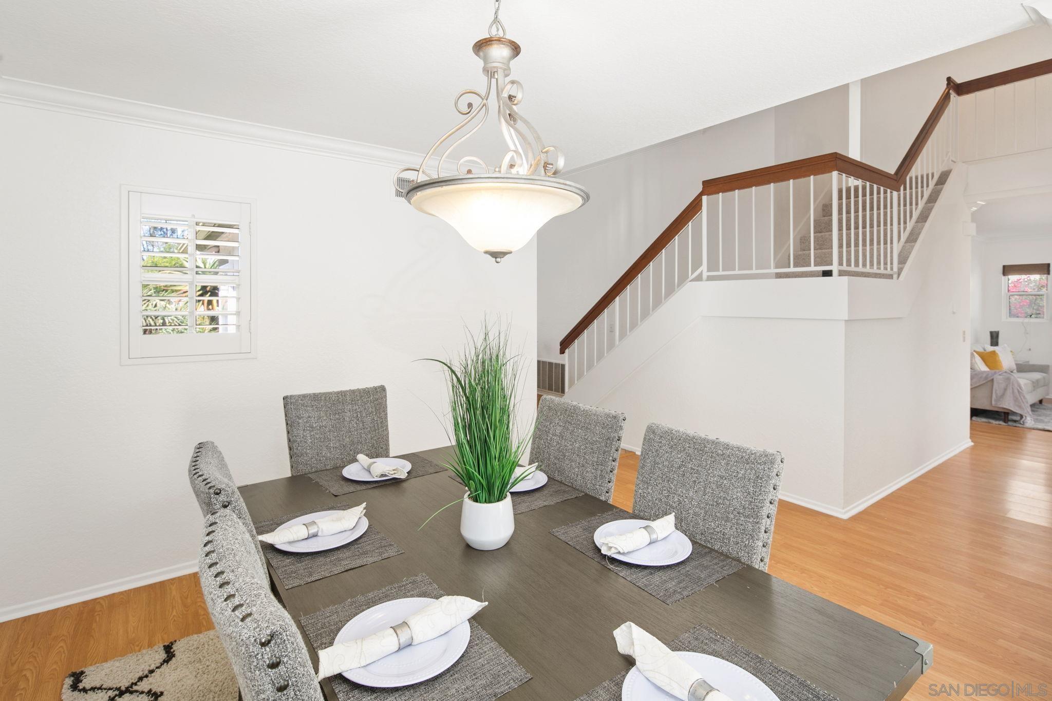 Detail Gallery Image 15 of 55 For 11039  Twin Pond Ter, San Diego,  CA 92128 - 4 Beds | 3 Baths