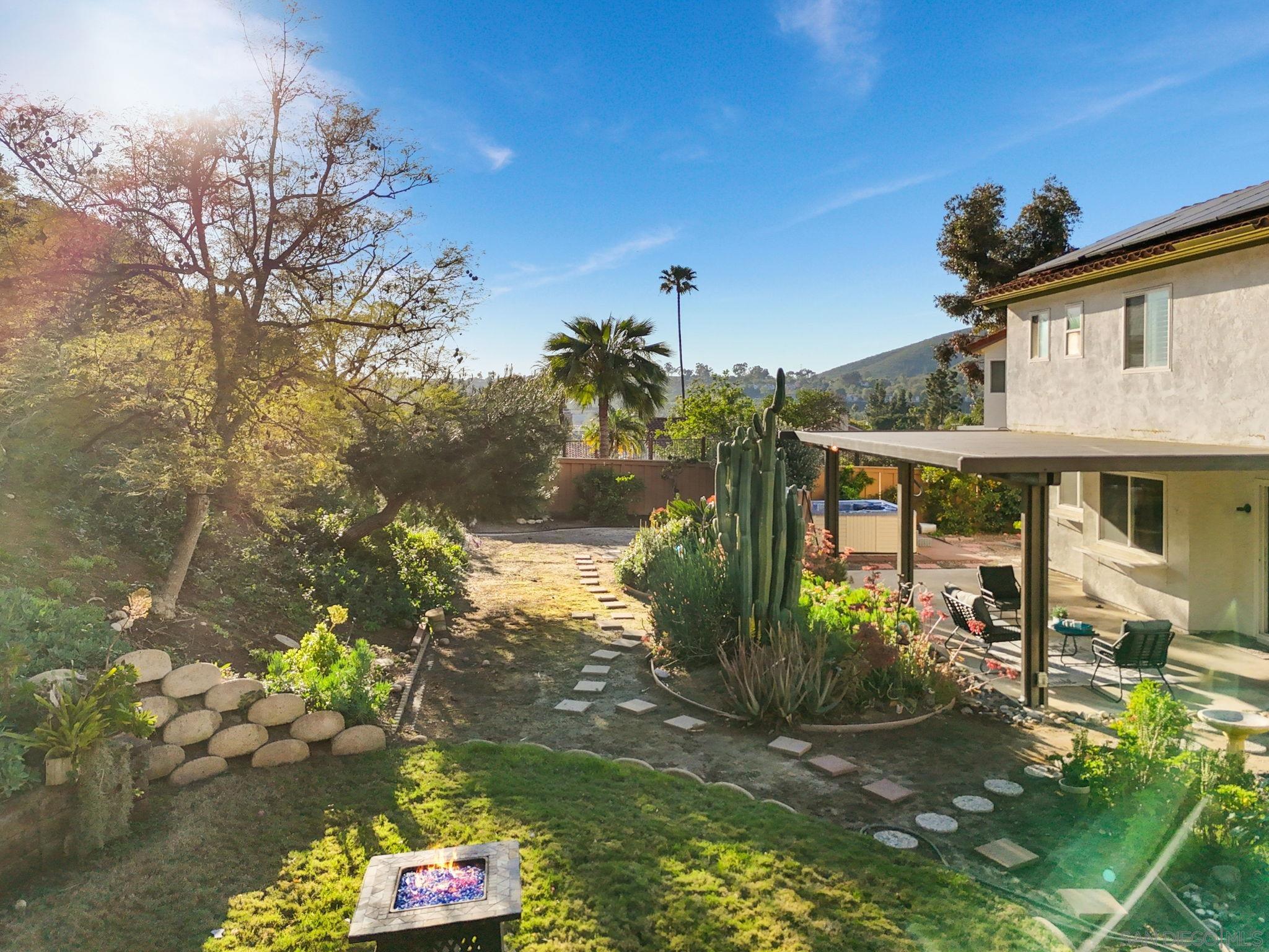 Detail Gallery Image 40 of 55 For 11039  Twin Pond Ter, San Diego,  CA 92128 - 4 Beds | 3 Baths