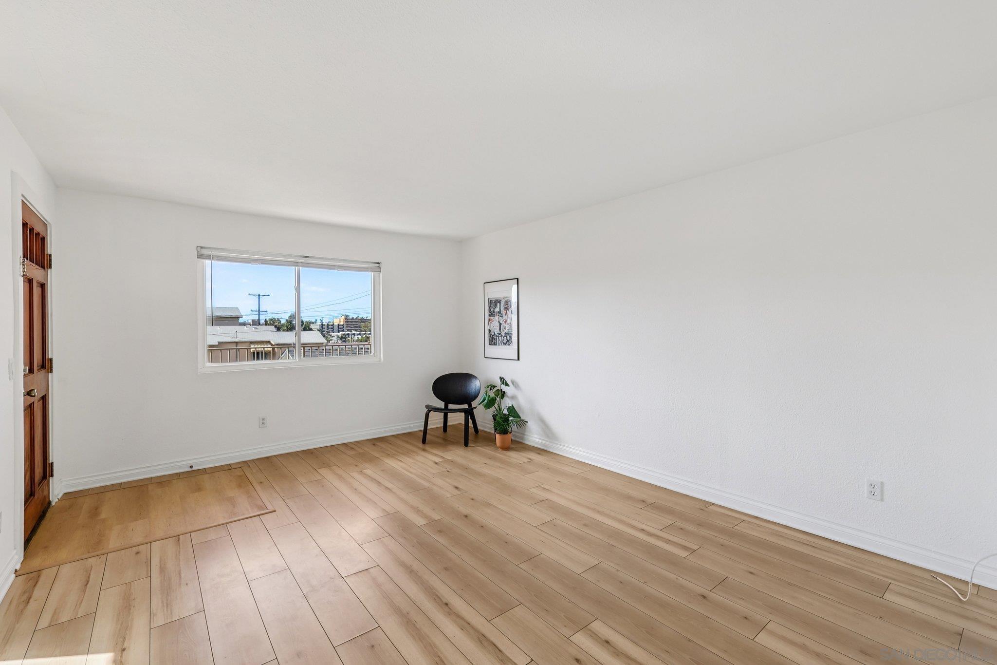 Detail Gallery Image 6 of 29 For 5310  Rex Ave  #3,  San Diego,  CA 92105 - 1 Beds | 1 Baths