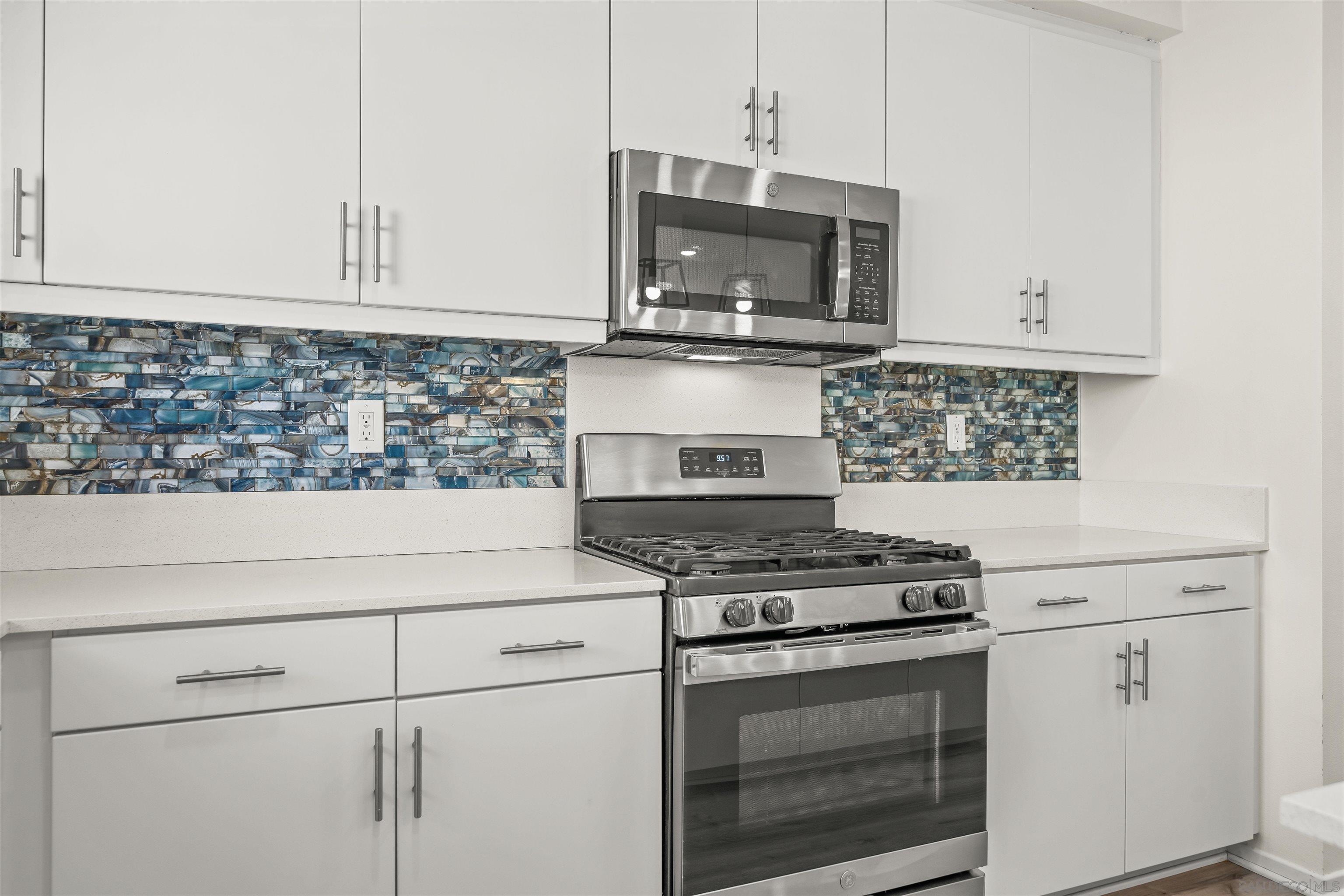 Detail Gallery Image 16 of 43 For 5407  Sand Arch Lane  #206,  San Diego,  CA 92154 - 4 Beds | 3/1 Baths