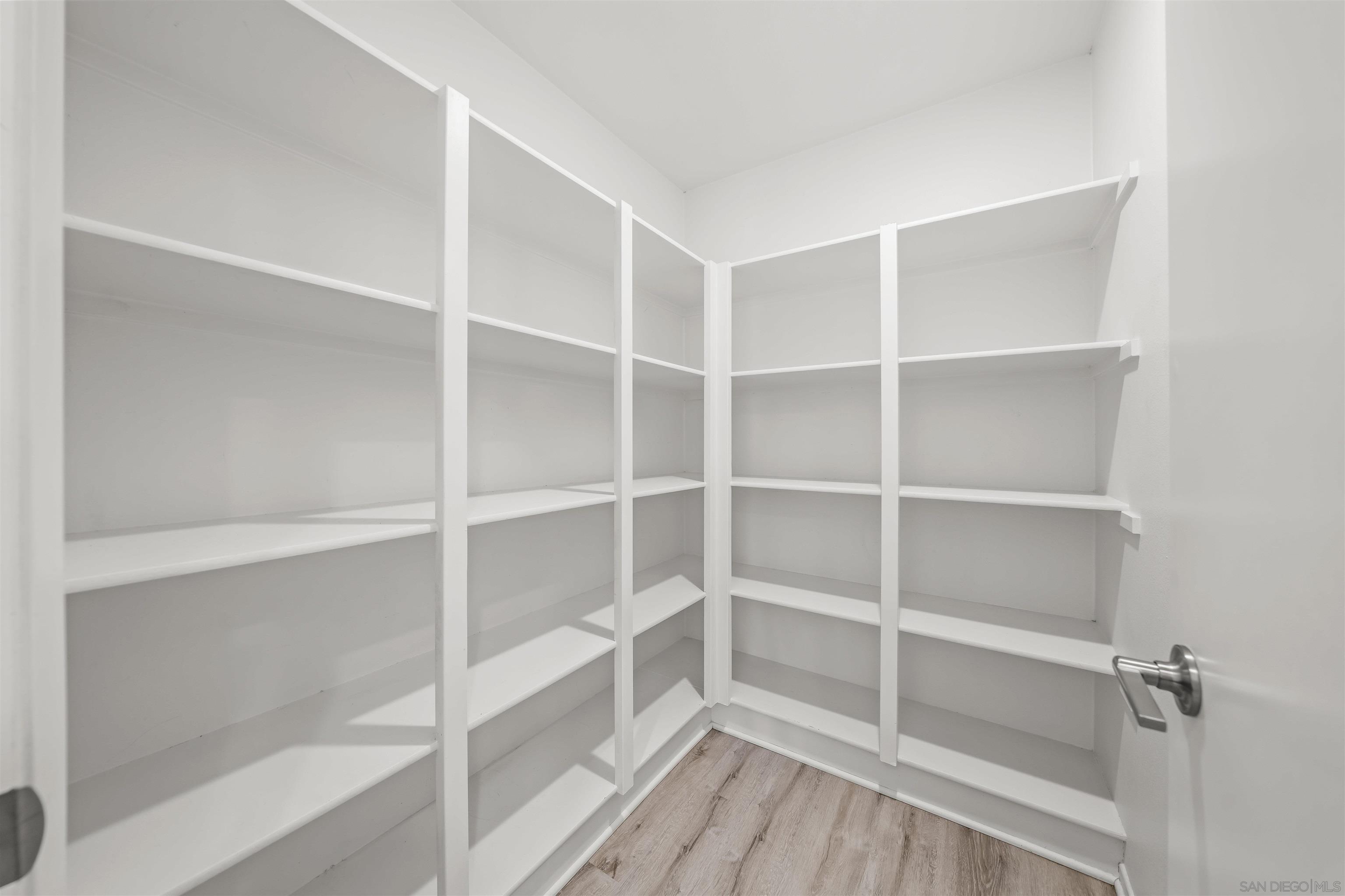 Detail Gallery Image 18 of 43 For 5407  Sand Arch Lane  #206,  San Diego,  CA 92154 - 4 Beds | 3/1 Baths