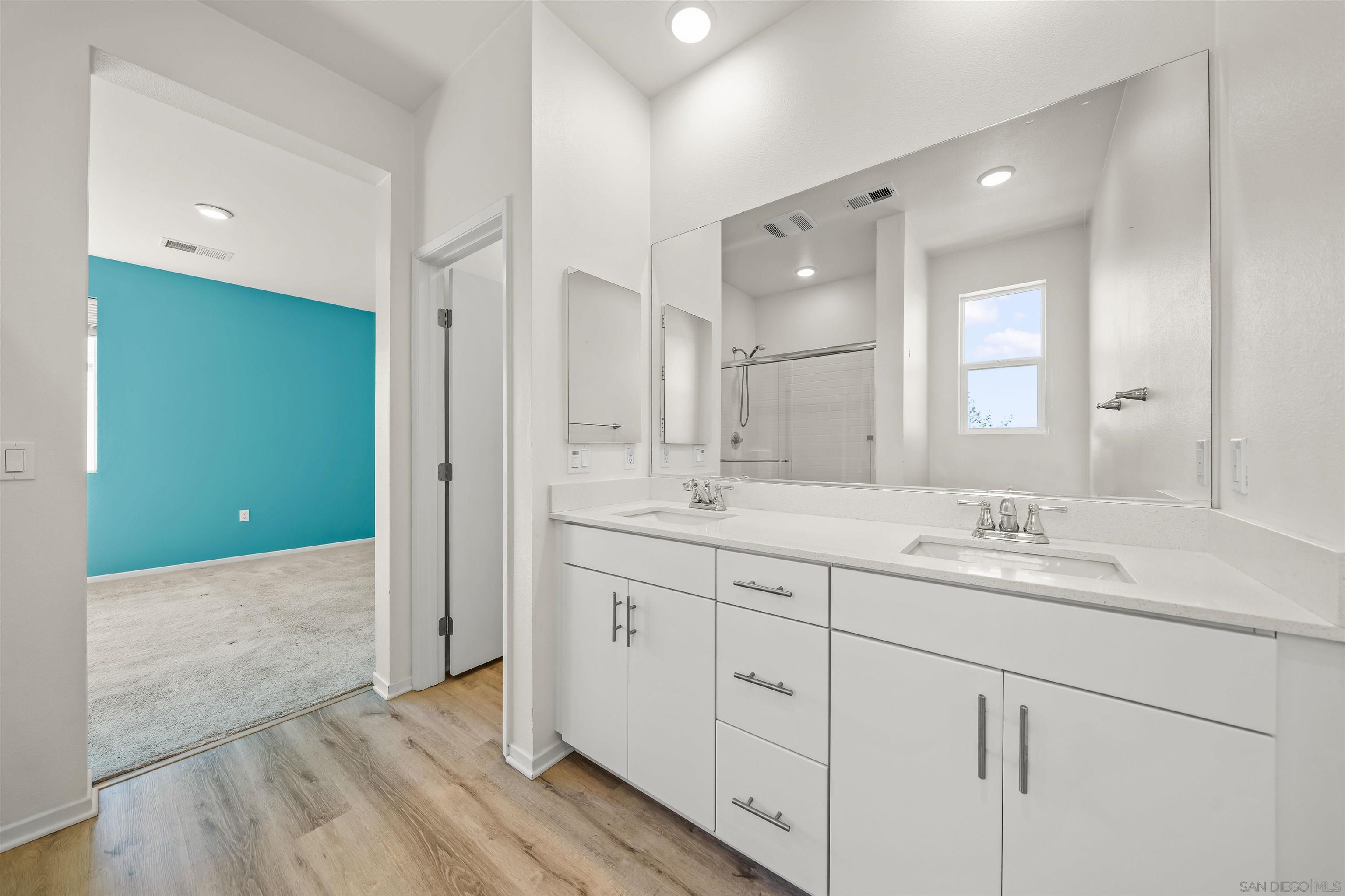 Detail Gallery Image 24 of 43 For 5407  Sand Arch Lane  #206,  San Diego,  CA 92154 - 4 Beds | 3/1 Baths