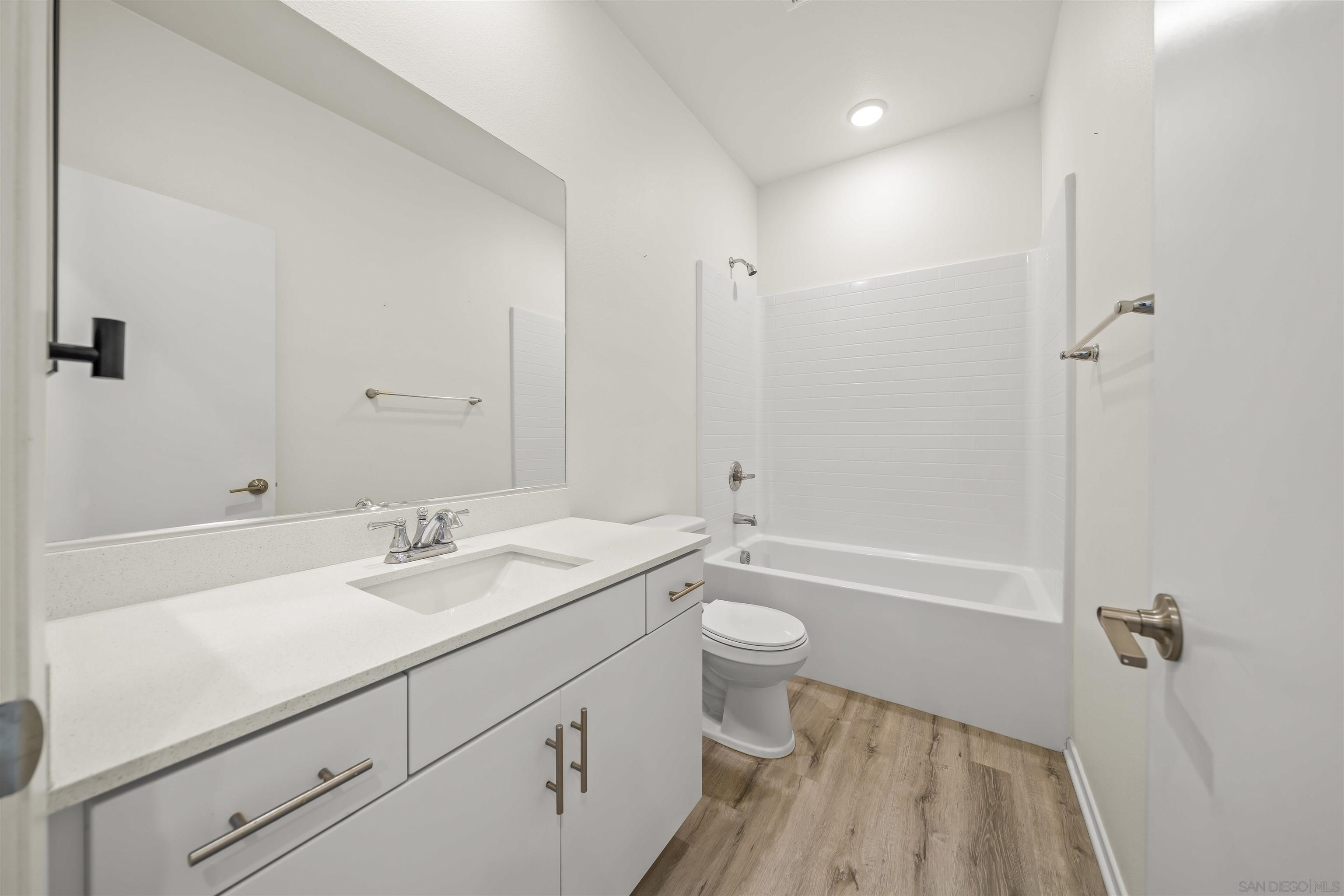 Detail Gallery Image 25 of 43 For 5407  Sand Arch Lane  #206,  San Diego,  CA 92154 - 4 Beds | 3/1 Baths