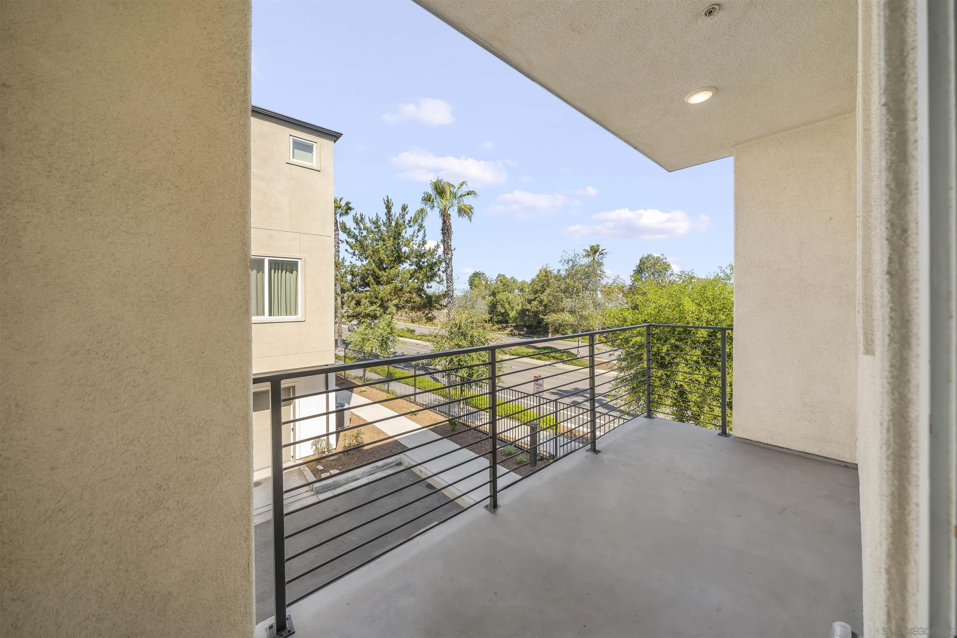 Detail Gallery Image 30 of 43 For 5407  Sand Arch Lane  #206,  San Diego,  CA 92154 - 4 Beds | 3/1 Baths