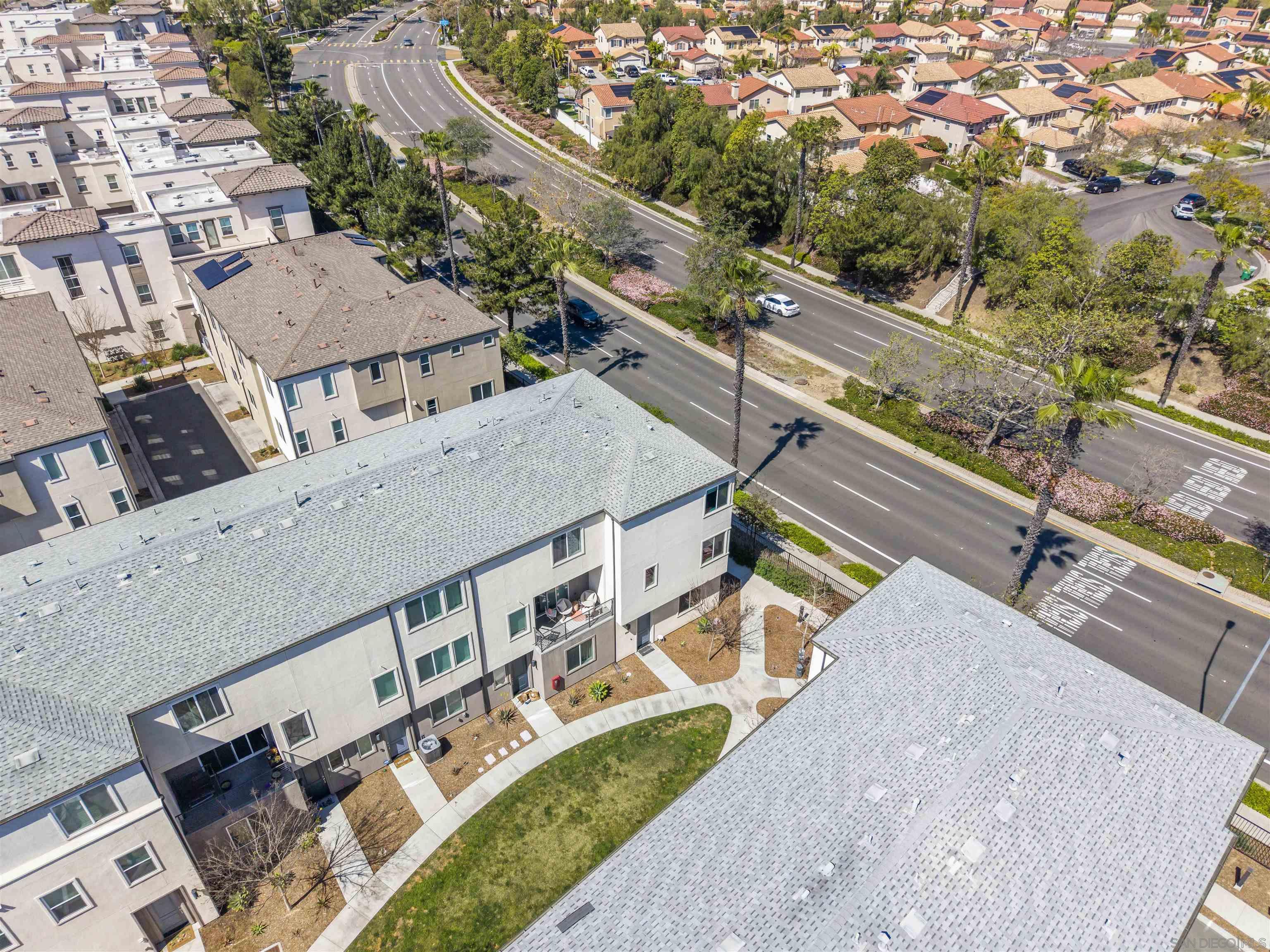 Detail Gallery Image 37 of 43 For 5407  Sand Arch Lane  #206,  San Diego,  CA 92154 - 4 Beds | 3/1 Baths