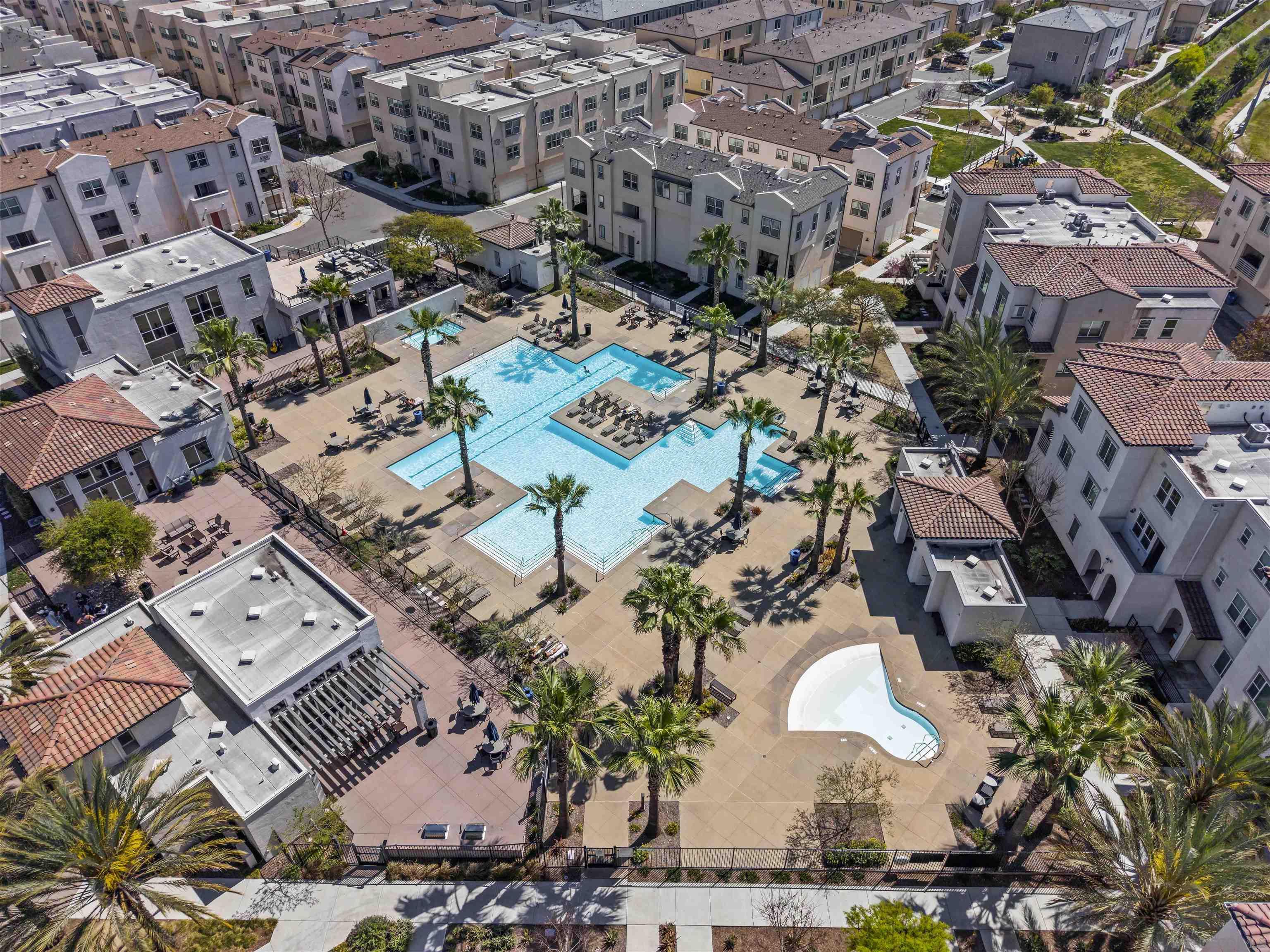 Detail Gallery Image 43 of 43 For 5407  Sand Arch Lane  #206,  San Diego,  CA 92154 - 4 Beds | 3/1 Baths