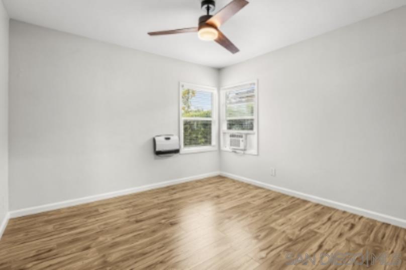 Detail Gallery Image 13 of 20 For 4535  Winona Ave, San Diego,  CA 92115 - 4 Beds | 2 Baths