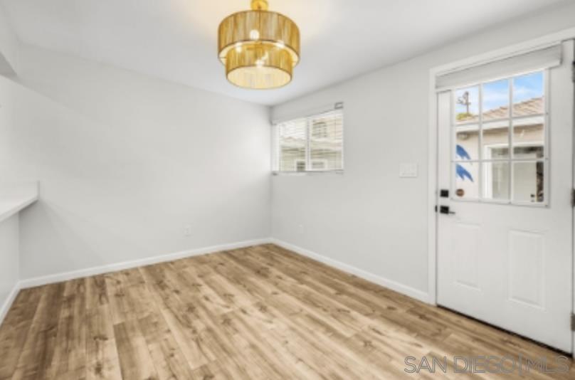 Detail Gallery Image 8 of 20 For 4535  Winona Ave, San Diego,  CA 92115 - 4 Beds | 2 Baths