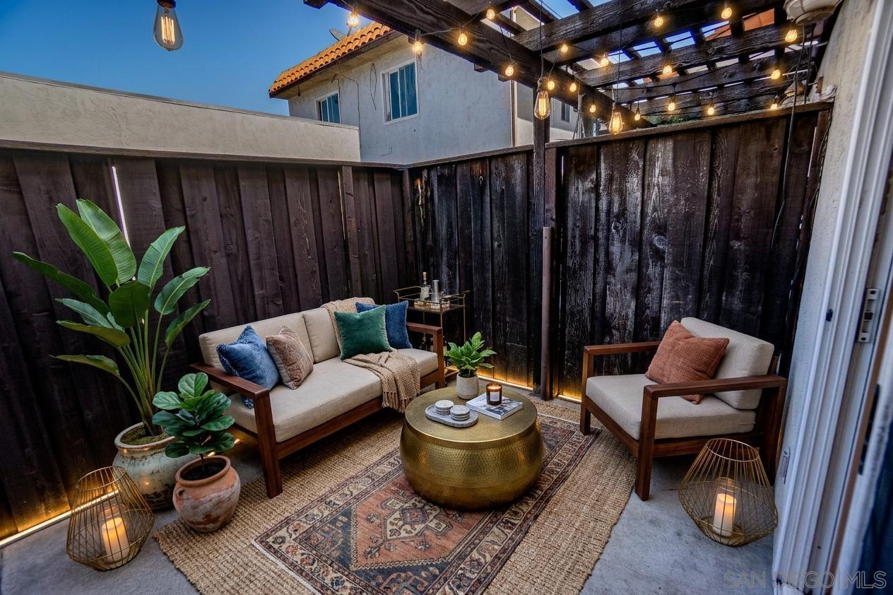 Detail Gallery Image 31 of 36 For 4219  Felton St.  #2,  San Diego,  CA 92104 - 3 Beds | 2/1 Baths