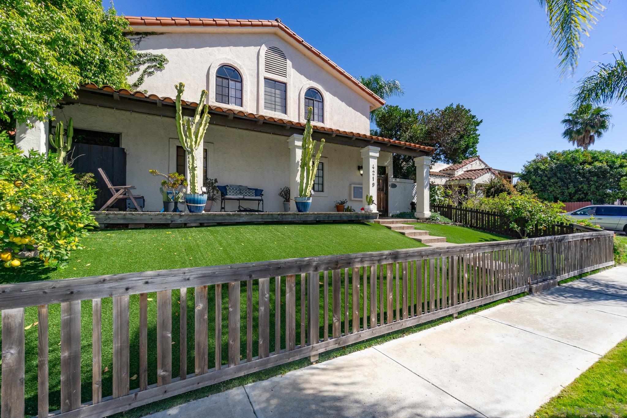 Detail Gallery Image 34 of 36 For 4219  Felton St.  #2,  San Diego,  CA 92104 - 3 Beds | 2/1 Baths