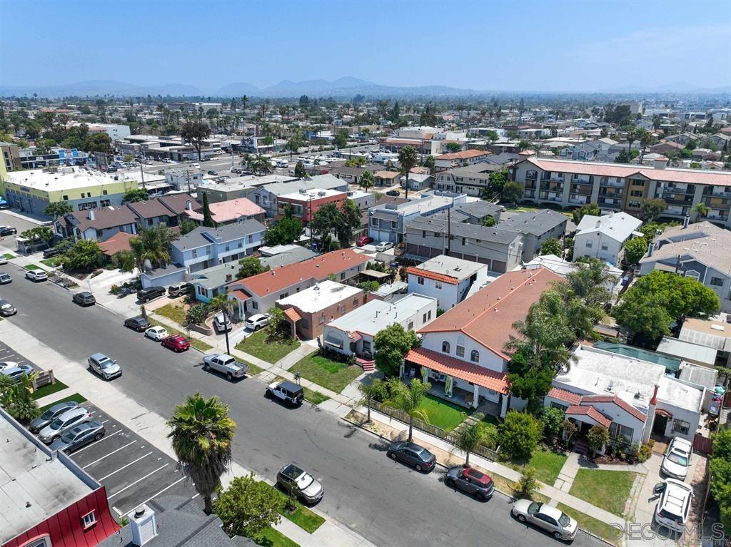 Detail Gallery Image 35 of 36 For 4219  Felton St.  #2,  San Diego,  CA 92104 - 3 Beds | 2/1 Baths