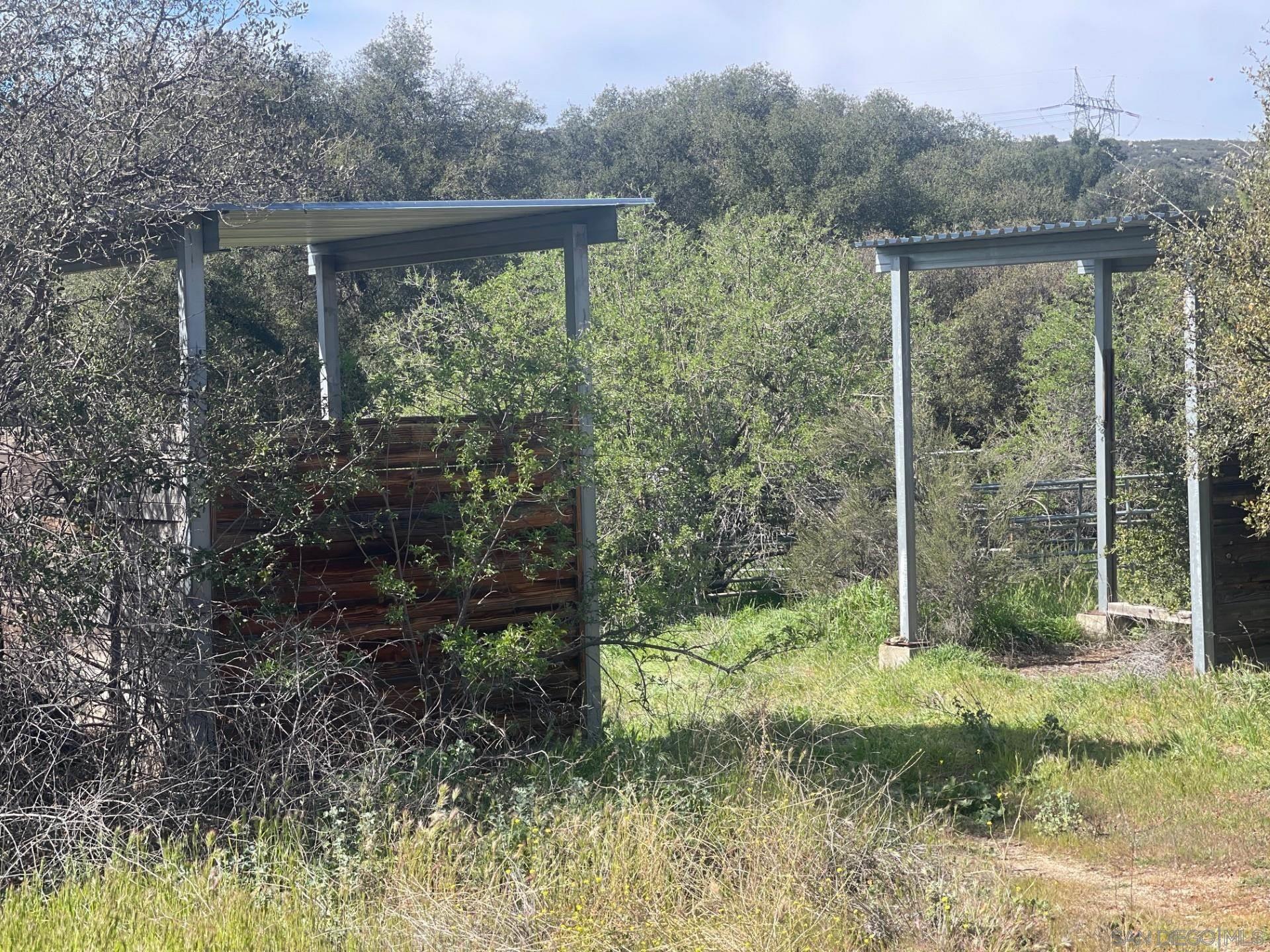 Detail Gallery Image 14 of 17 For 1951  Lake Morena, Campo,  CA 91906 - 2 Beds | 2 Baths