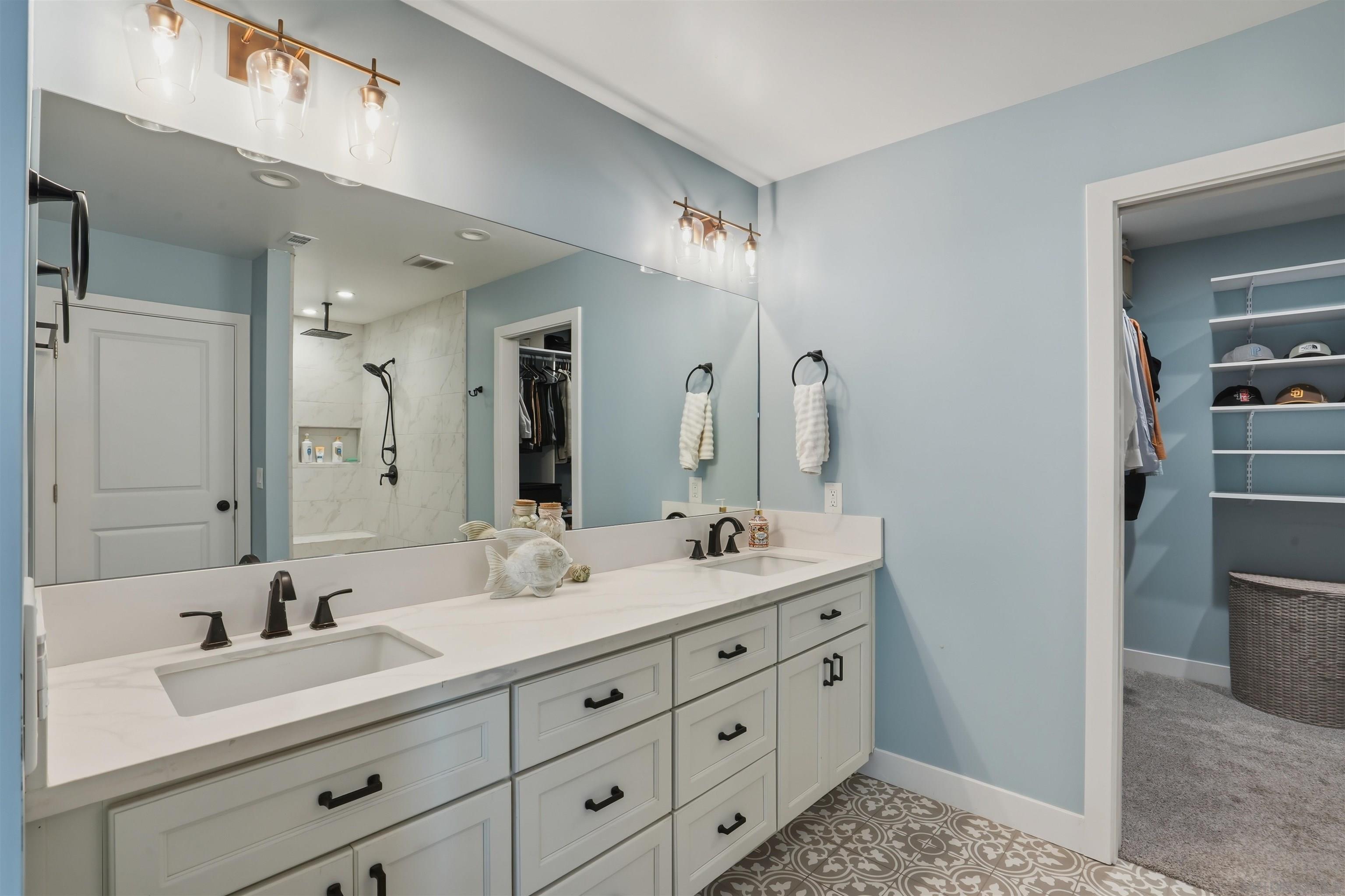 Detail Gallery Image 21 of 38 For 3820  Talbot St, San Diego,  CA 92106 - 4 Beds | 2 Baths