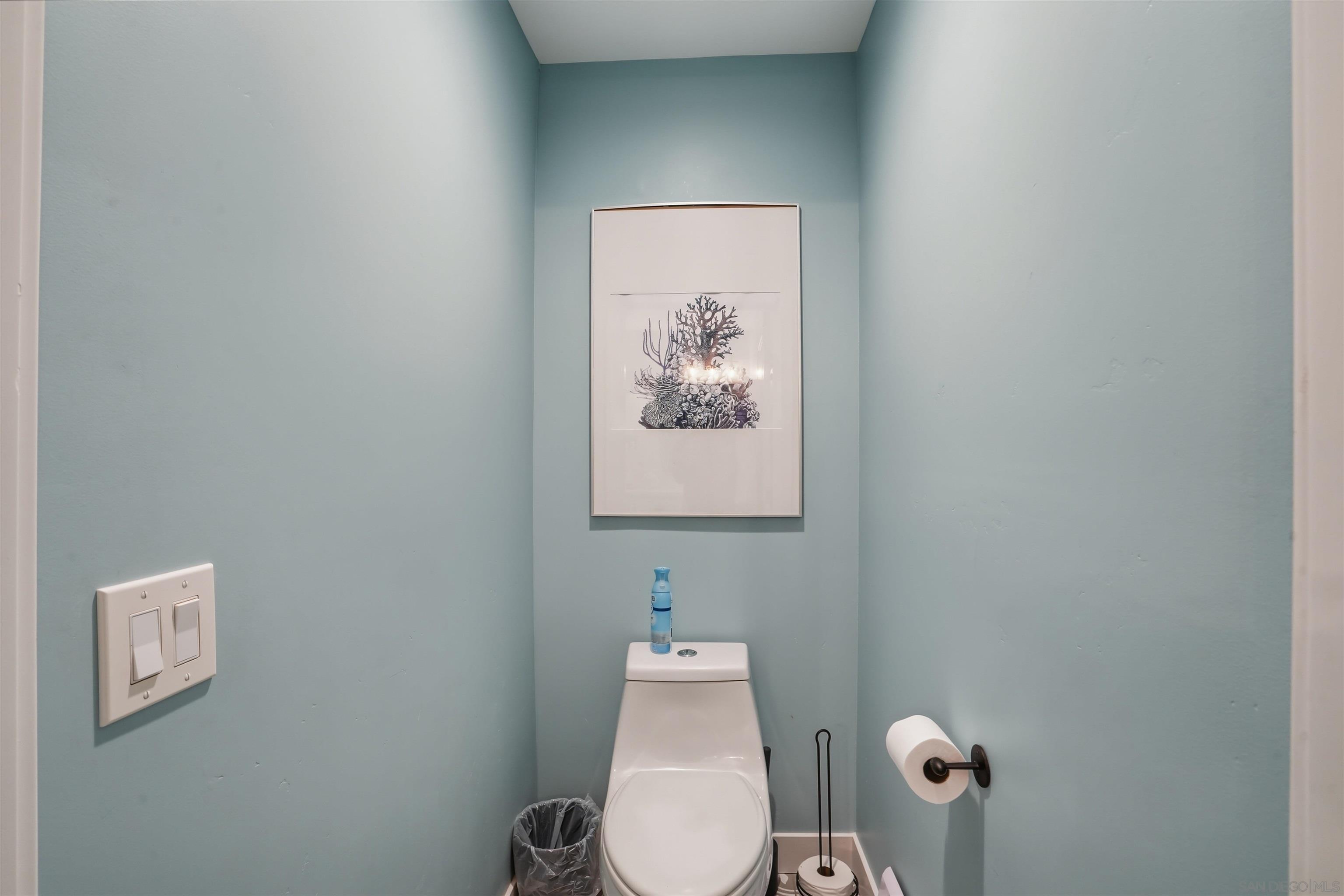 Detail Gallery Image 23 of 38 For 3820  Talbot St, San Diego,  CA 92106 - 4 Beds | 2 Baths