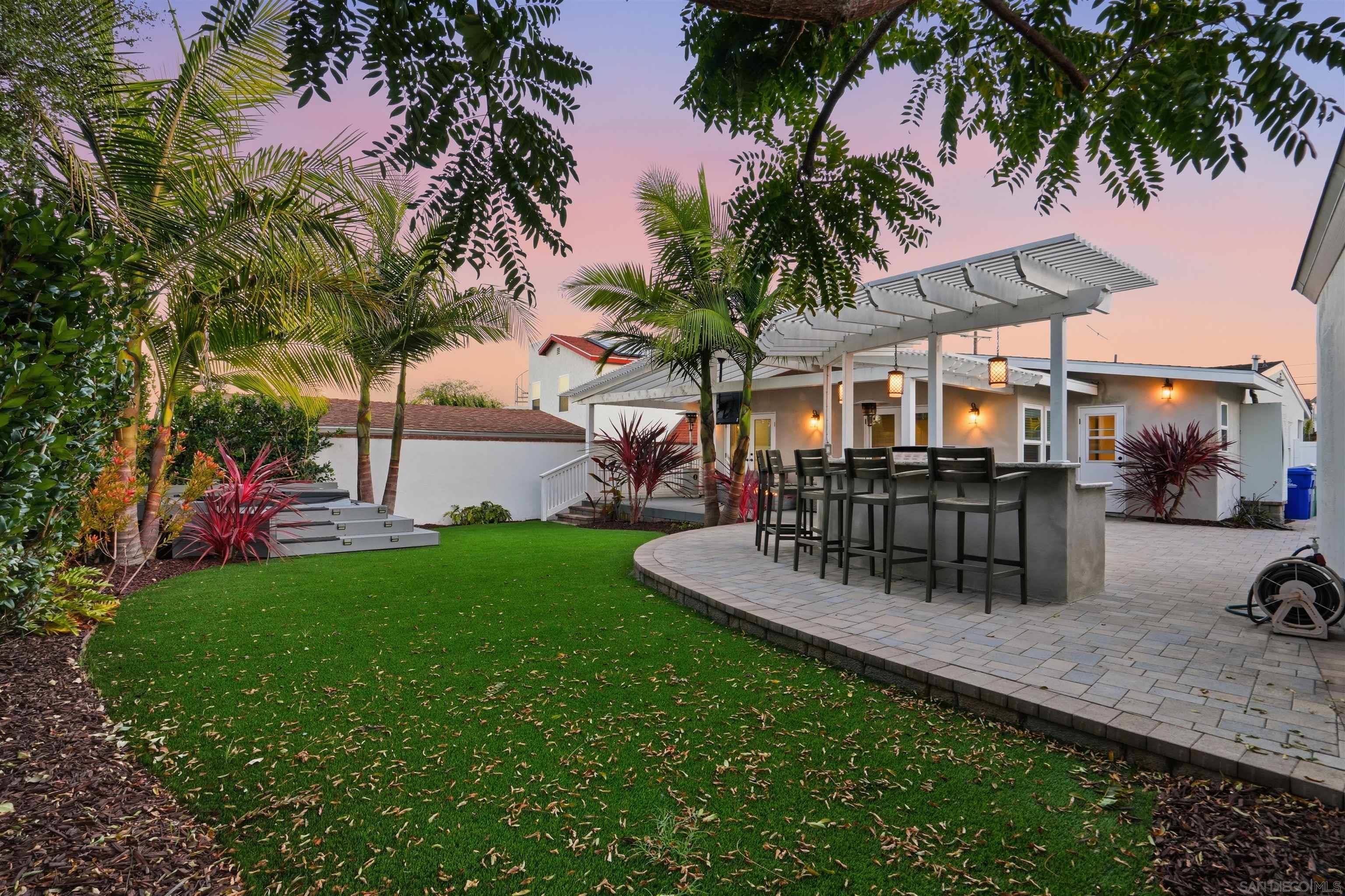 Detail Gallery Image 27 of 38 For 3820  Talbot St, San Diego,  CA 92106 - 4 Beds | 2 Baths