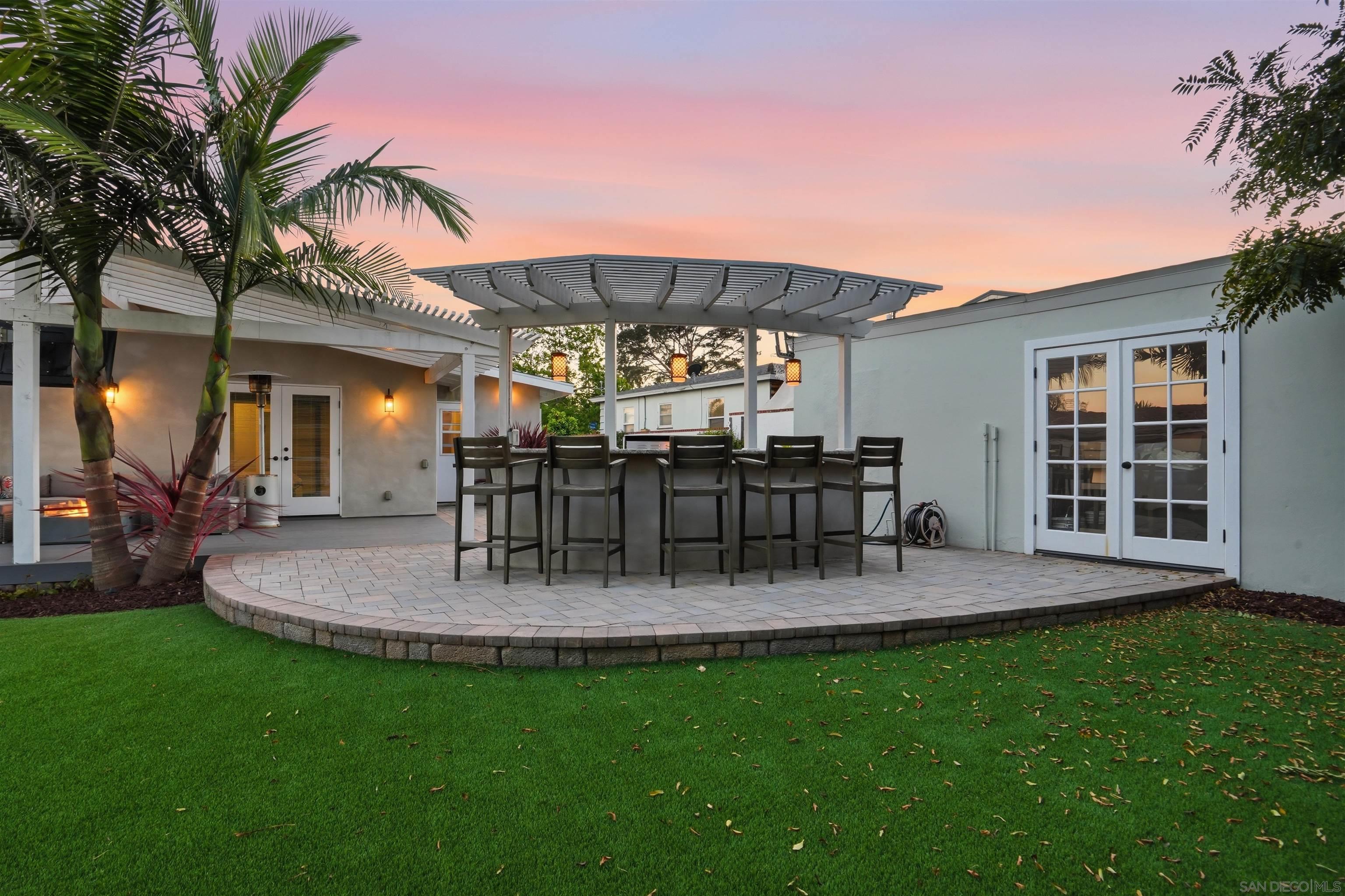 Detail Gallery Image 29 of 38 For 3820  Talbot St, San Diego,  CA 92106 - 4 Beds | 2 Baths