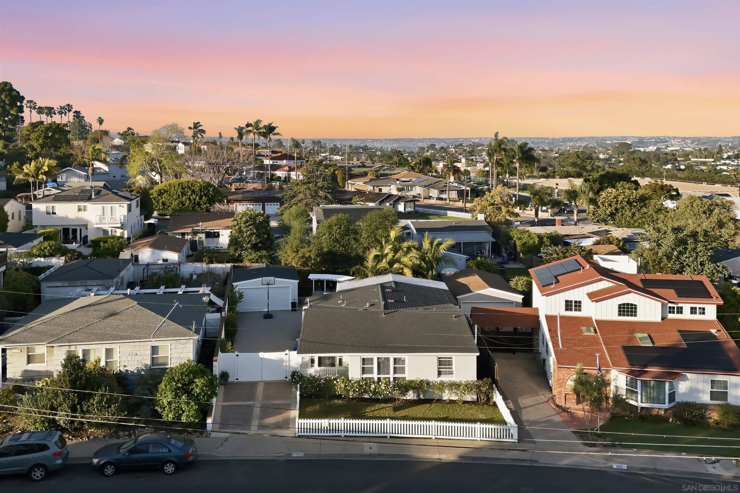 Detail Gallery Image 34 of 38 For 3820  Talbot St, San Diego,  CA 92106 - 4 Beds | 2 Baths