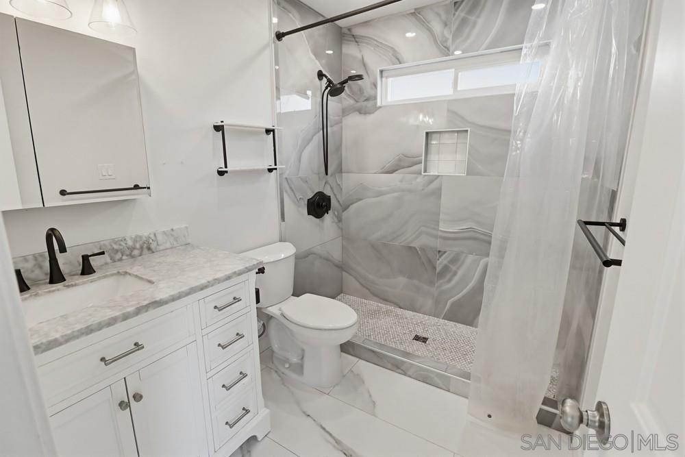 Detail Gallery Image 17 of 28 For 10425  Nate Way, Santee,  CA 92071 - 3 Beds | 2 Baths