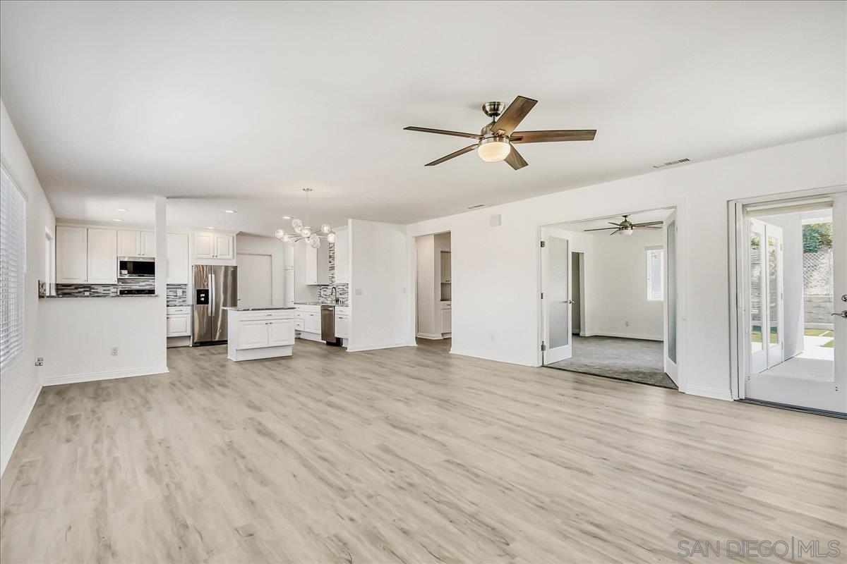 Detail Gallery Image 7 of 32 For 2679  Ferdinand Road, El Cajon,  CA 92020 - 3 Beds | 2 Baths