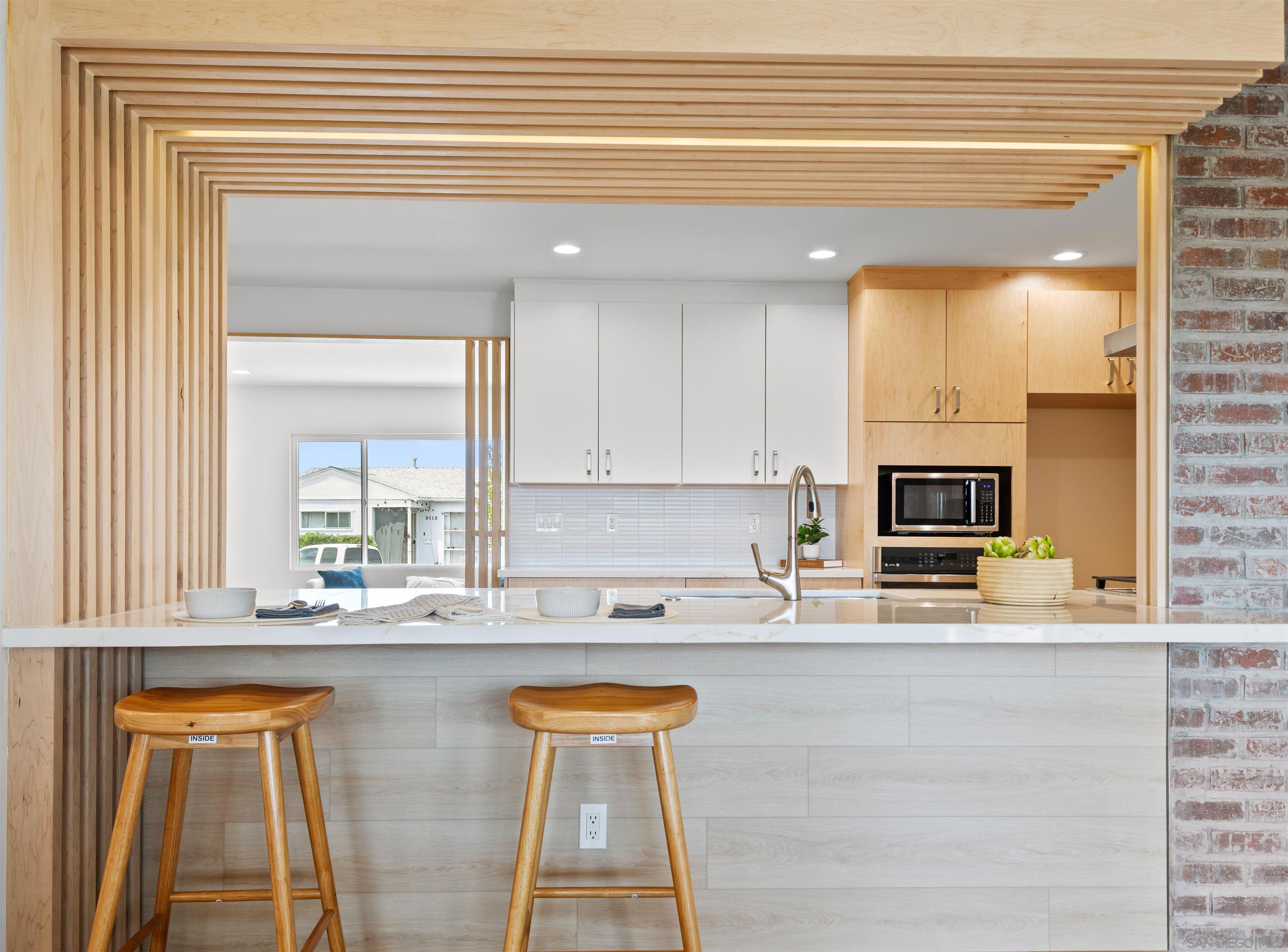 Detail Gallery Image 11 of 43 For 3115  Geronimo, San Diego,  CA 92117 - 4 Beds | 2 Baths