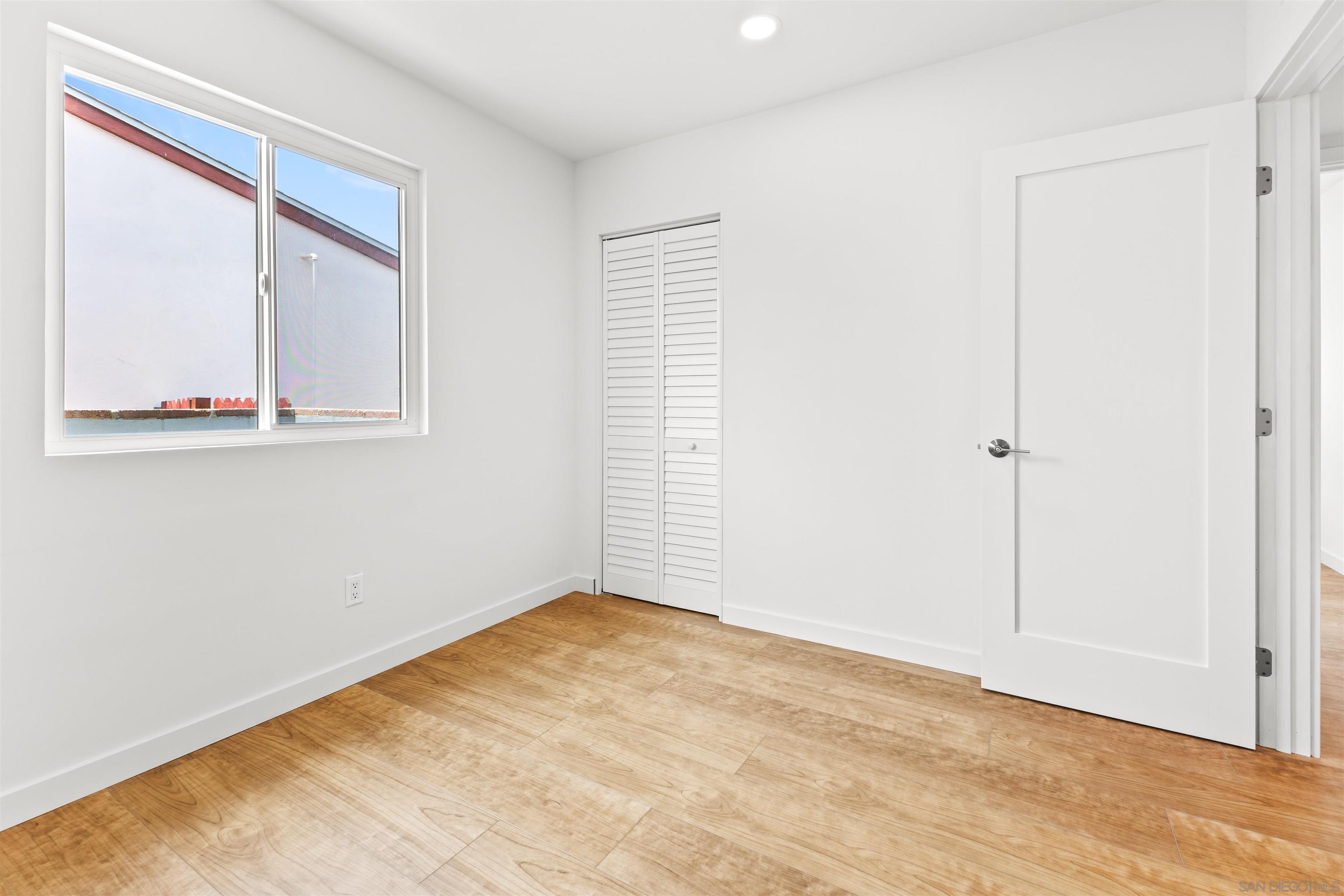 Detail Gallery Image 18 of 43 For 3115  Geronimo, San Diego,  CA 92117 - 4 Beds | 2 Baths