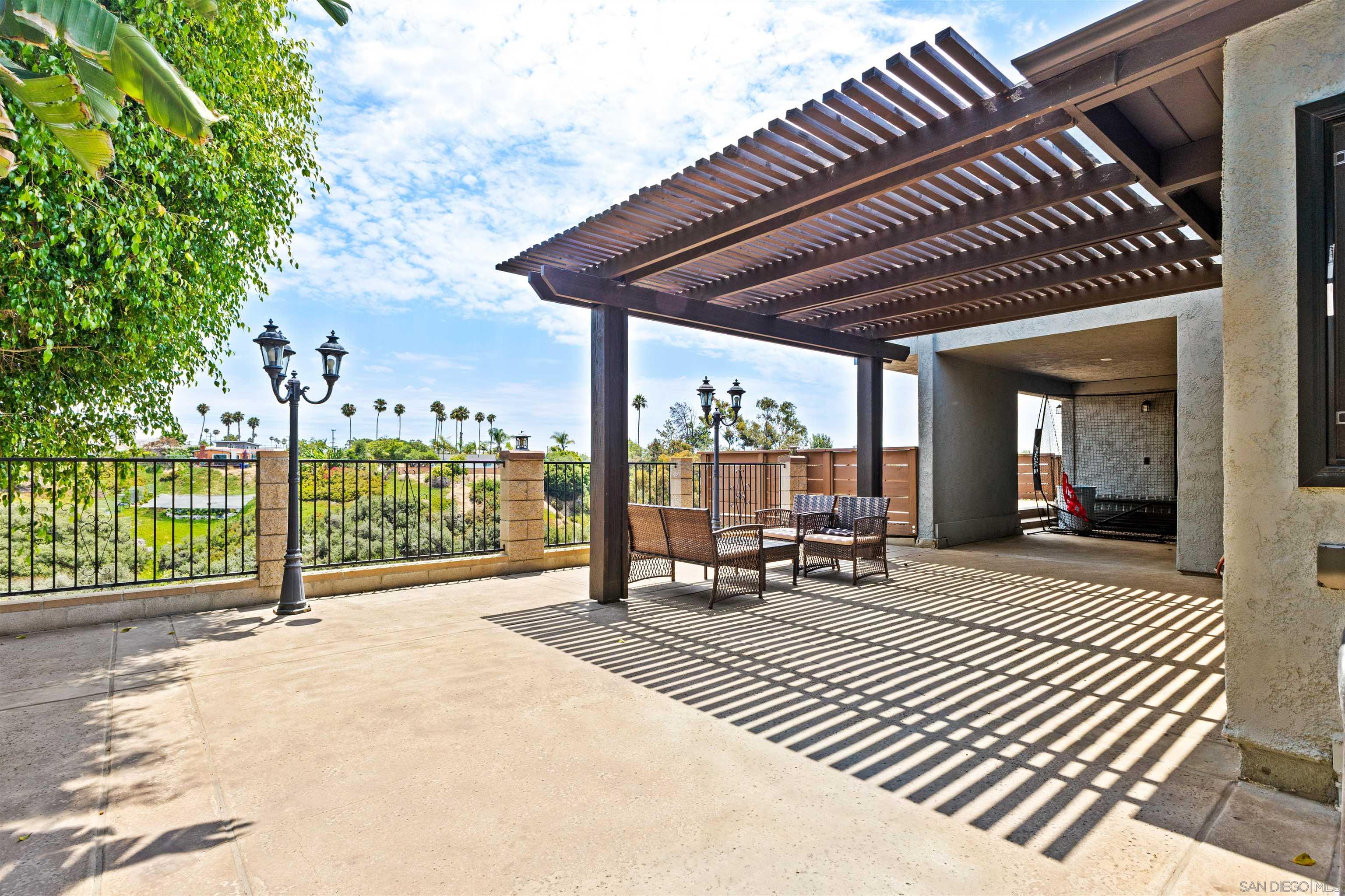 Detail Gallery Image 22 of 43 For 3115  Geronimo, San Diego,  CA 92117 - 4 Beds | 2 Baths