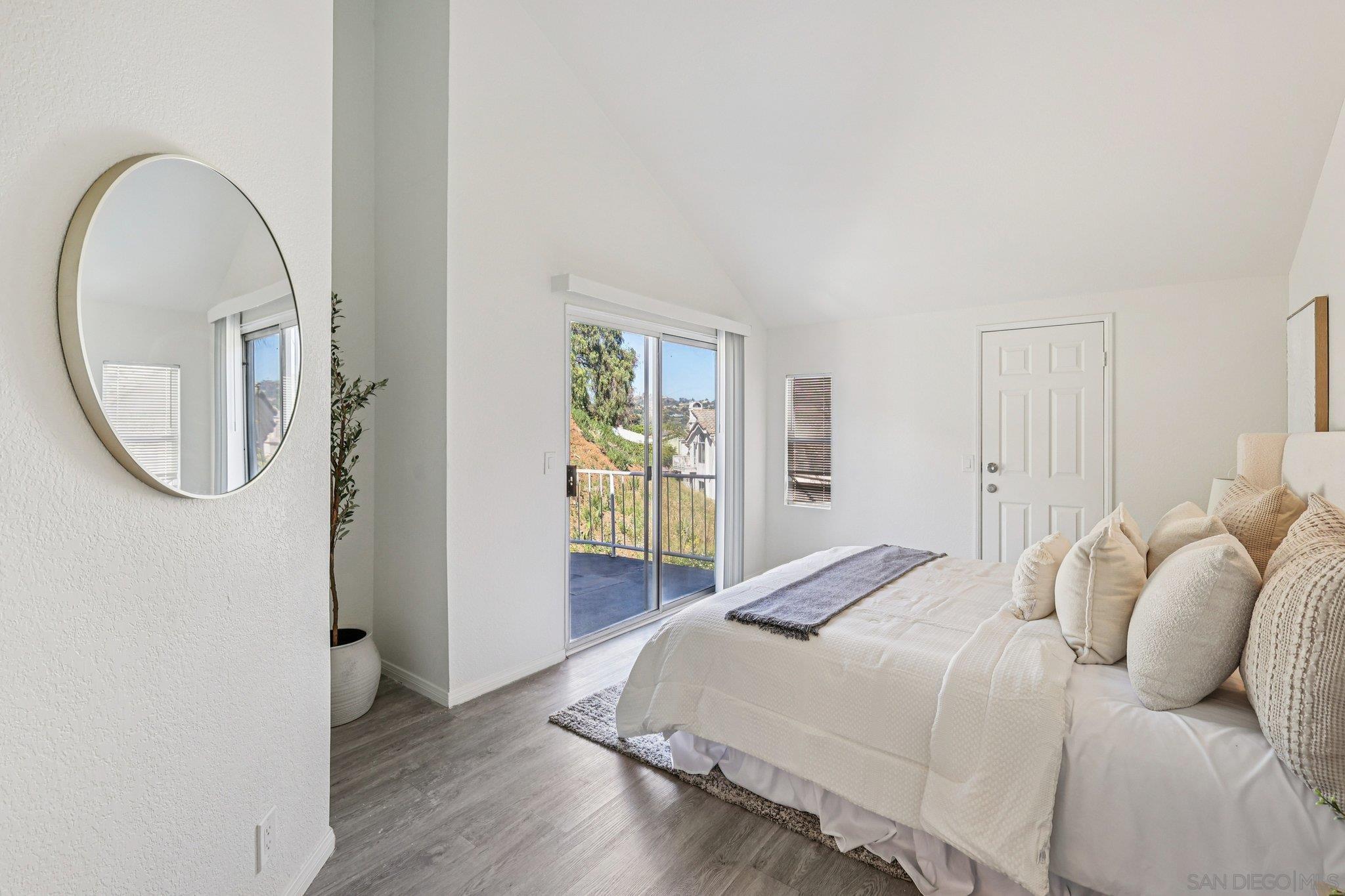 Detail Gallery Image 28 of 47 For 3828  Settineri Ln, Spring Valley,  CA 91977 - 3 Beds | 2/1 Baths