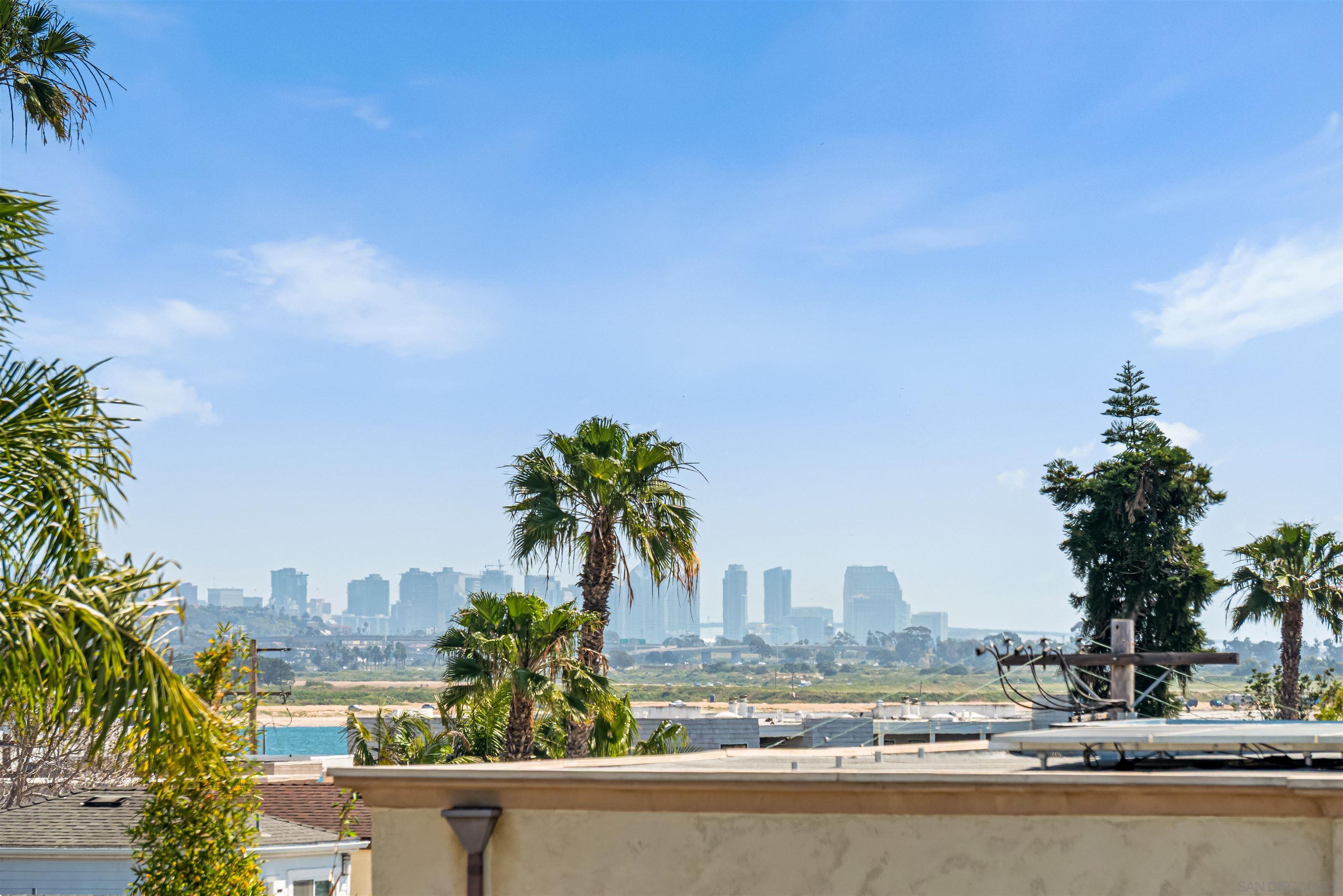 Detail Gallery Image 33 of 54 For 4083  Lamont Street, San Diego,  CA 92109 - 3 Beds | 3 Baths