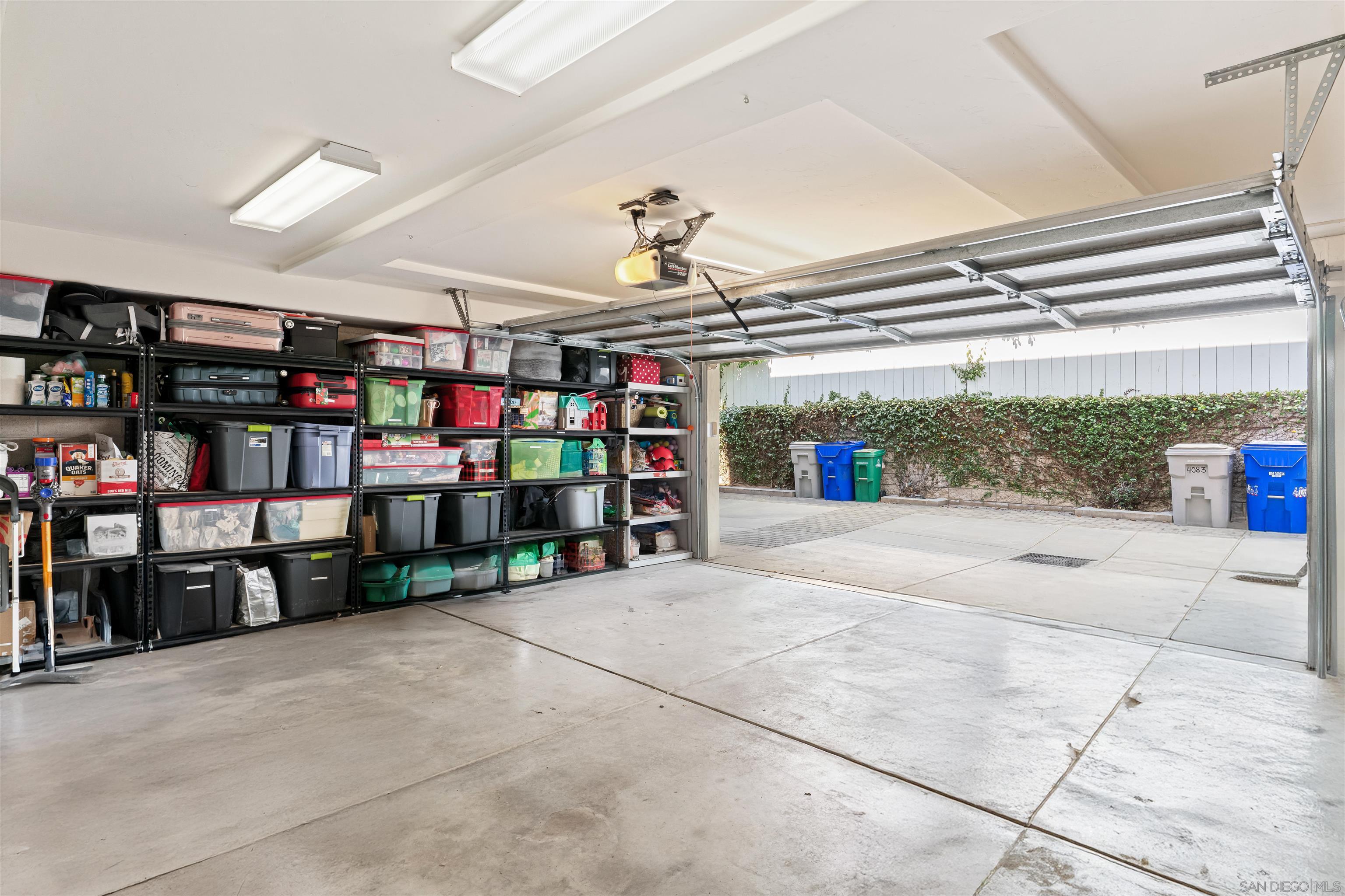 Detail Gallery Image 39 of 54 For 4083  Lamont Street, San Diego,  CA 92109 - 3 Beds | 3 Baths