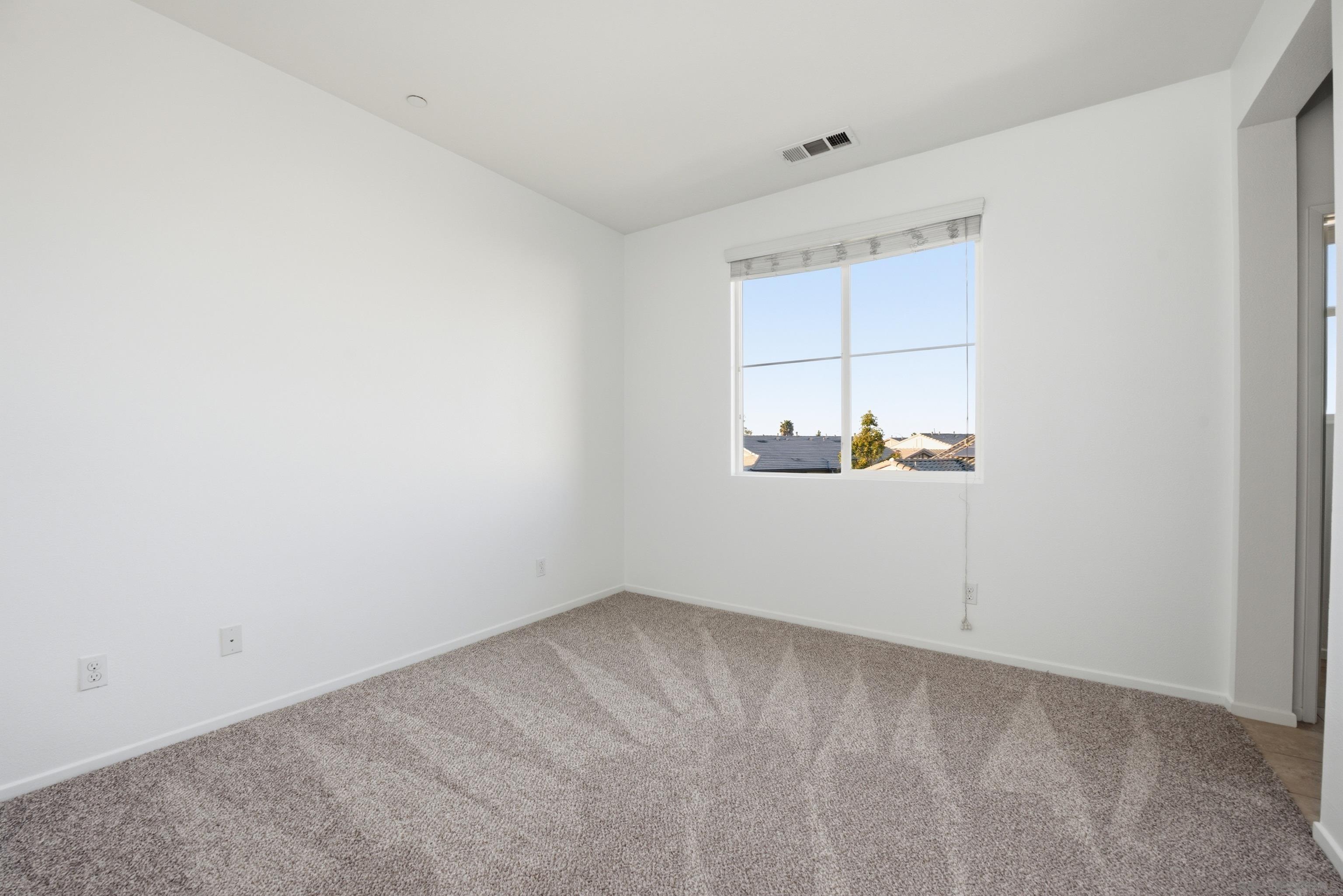 Detail Gallery Image 20 of 34 For 5432  San Roberto, San Diego,  CA 92154 - 3 Beds | 2/2 Baths