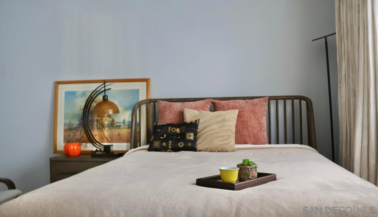 Detail Gallery Image 20 of 38 For 5135  Caminito Exquisito, San Diego,  CA 92130 - 3 Beds | 2 Baths