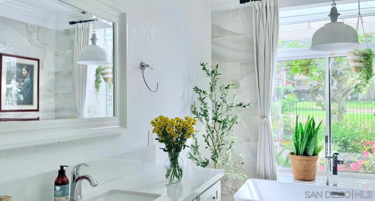 Detail Gallery Image 22 of 48 For 5135  Caminito Exquisito, San Diego,  CA 92130 - 3 Beds | 2 Baths