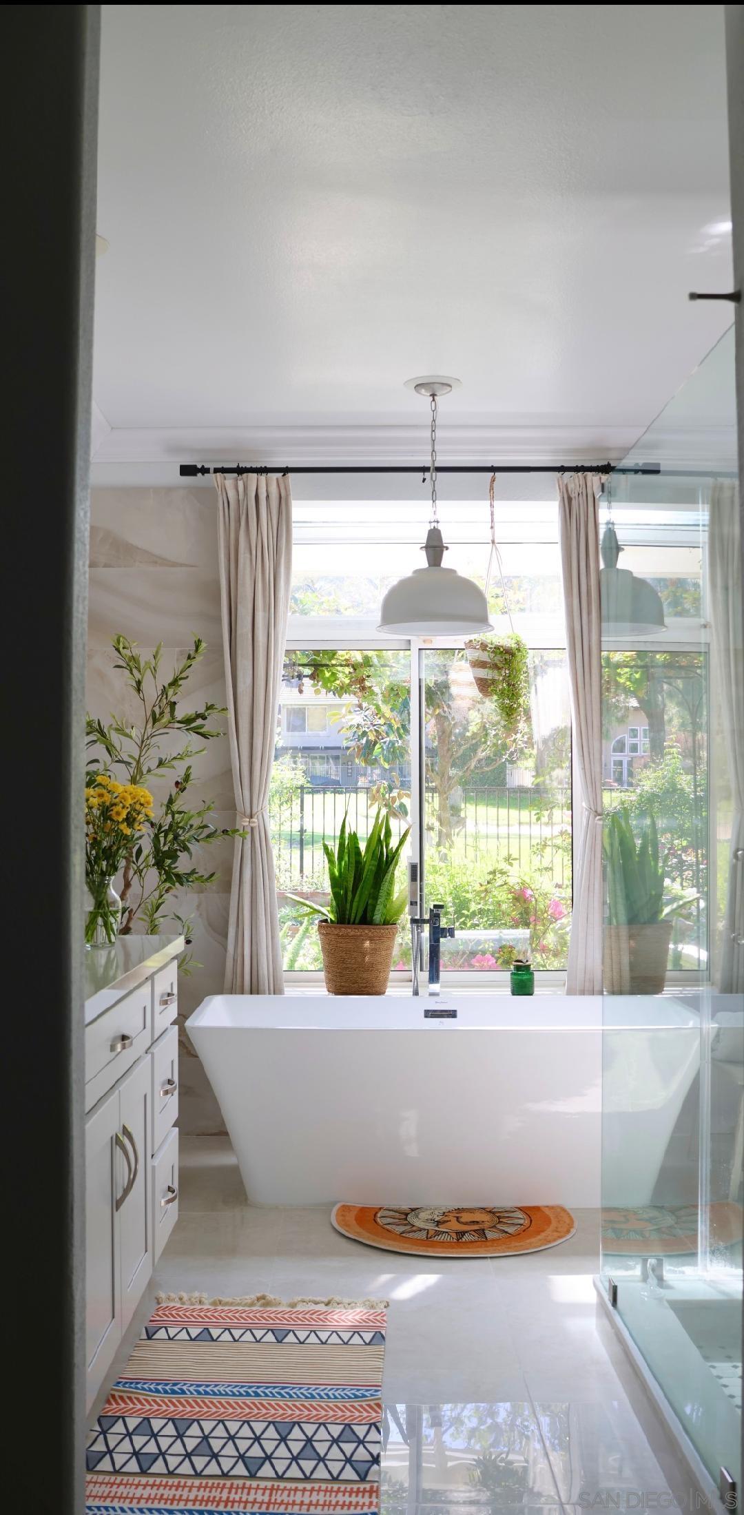 Detail Gallery Image 22 of 49 For 5135  Caminito Exquisito, San Diego,  CA 92130 - 3 Beds | 2 Baths