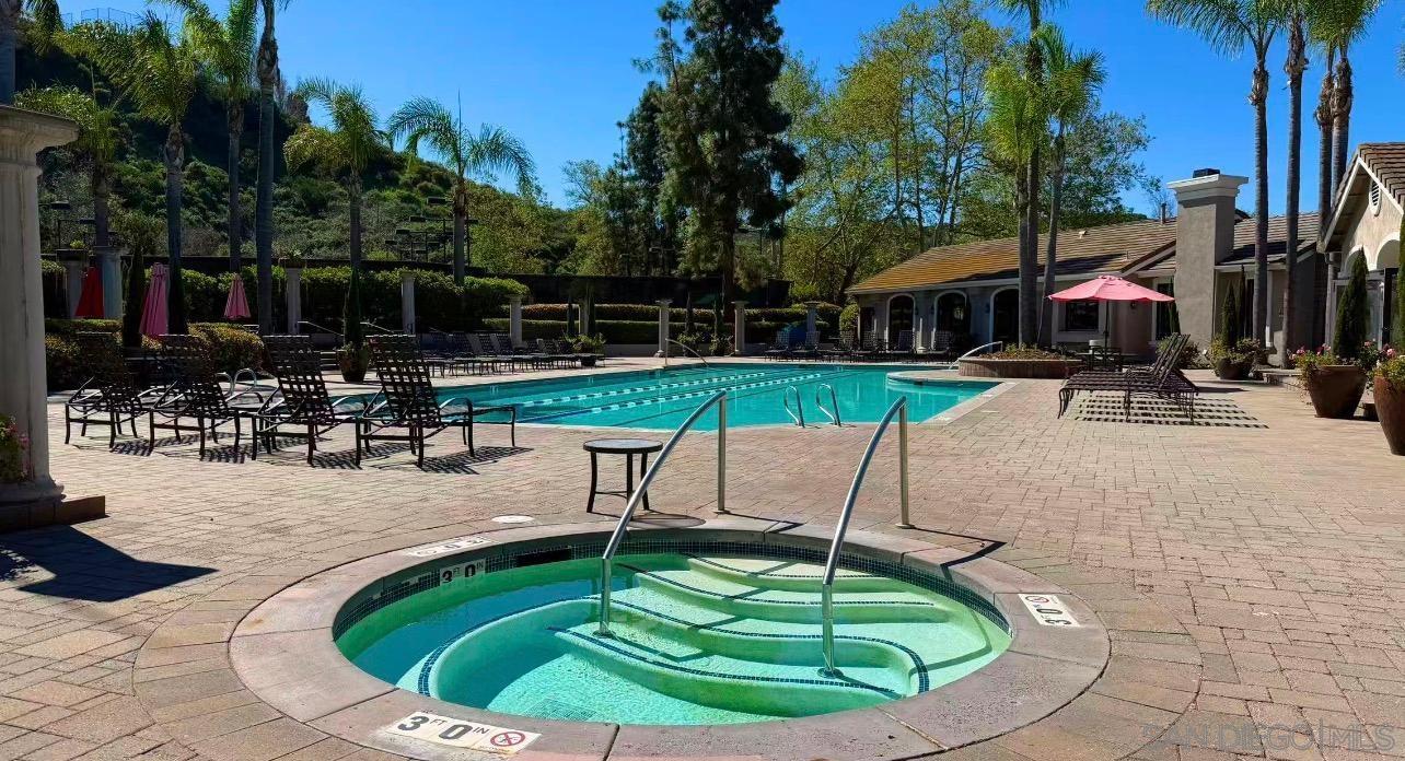 Detail Gallery Image 34 of 38 For 5135  Caminito Exquisito, San Diego,  CA 92130 - 3 Beds | 2 Baths