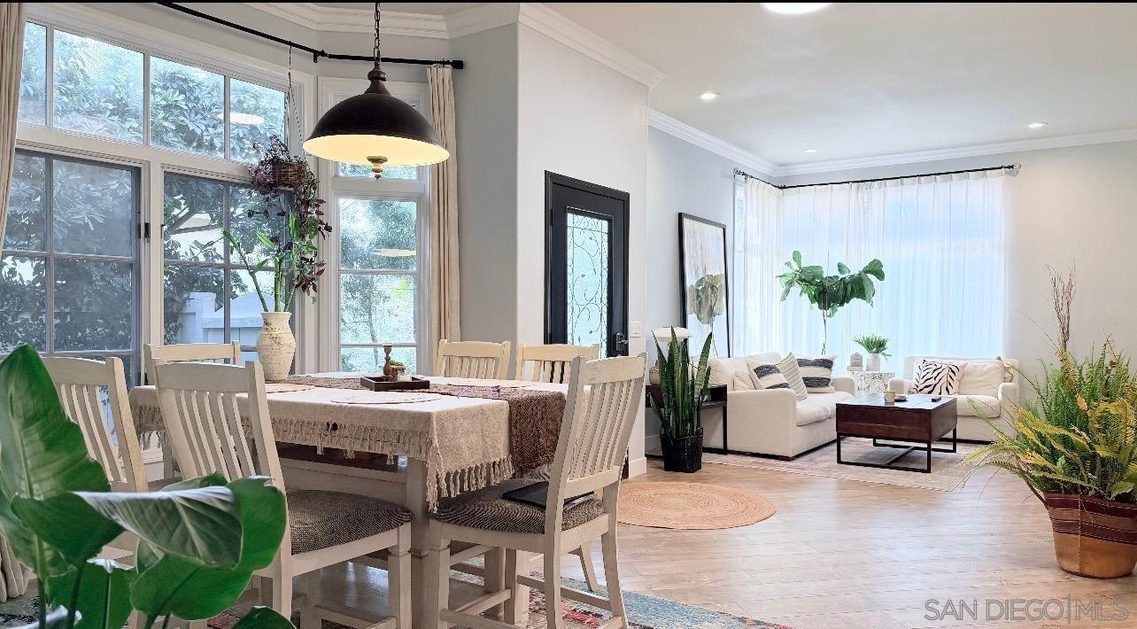 Detail Gallery Image 6 of 49 For 5135  Caminito Exquisito, San Diego,  CA 92130 - 3 Beds | 2 Baths