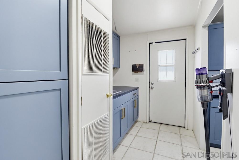 Detail Gallery Image 12 of 48 For 611  via Santa Paulo, Vista,  CA 92081 - 3 Beds | 2 Baths