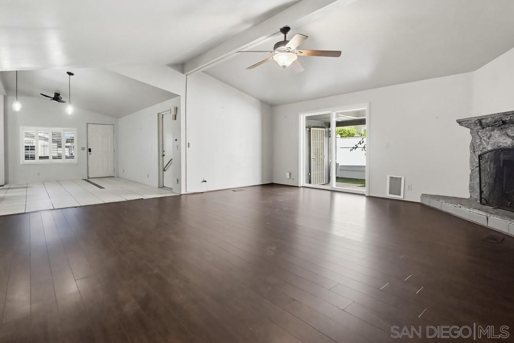 Detail Gallery Image 15 of 48 For 611  via Santa Paulo, Vista,  CA 92081 - 3 Beds | 2 Baths