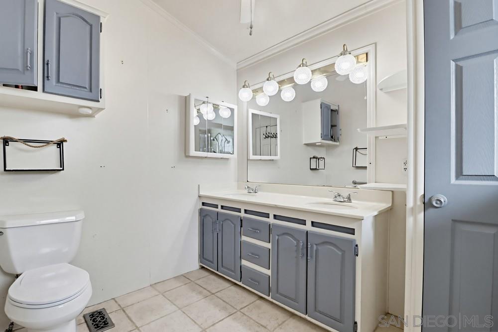 Detail Gallery Image 25 of 48 For 611  via Santa Paulo, Vista,  CA 92081 - 3 Beds | 2 Baths