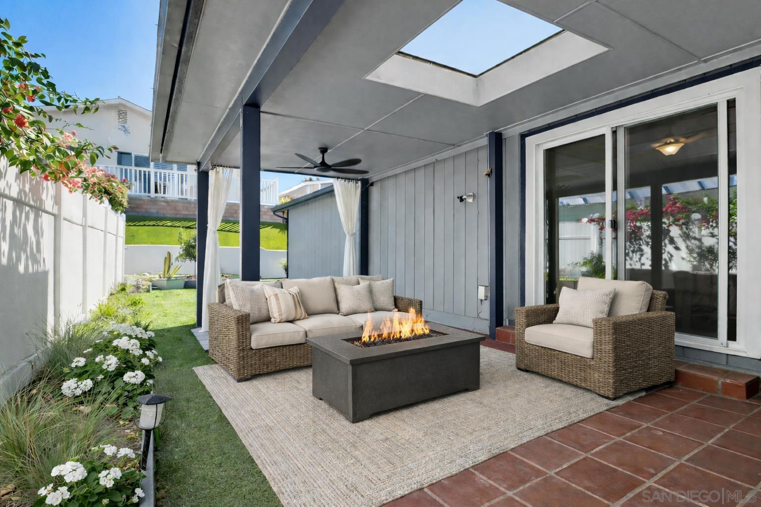 Detail Gallery Image 34 of 48 For 611  via Santa Paulo, Vista,  CA 92081 - 3 Beds | 2 Baths