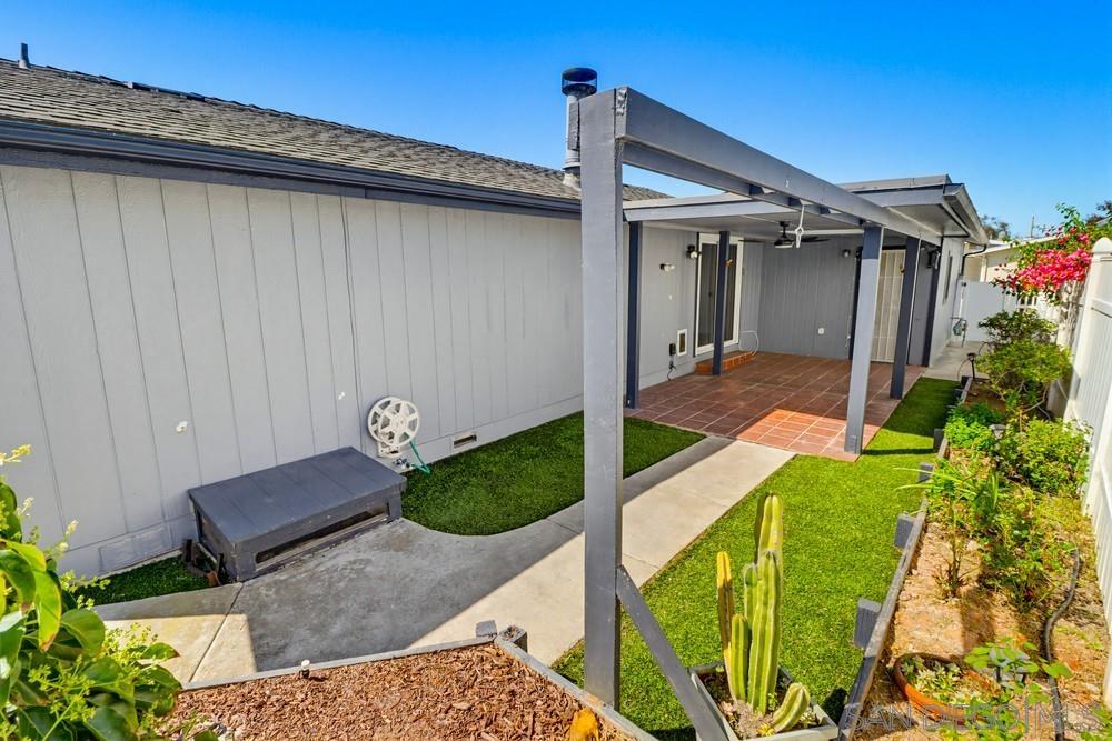 Detail Gallery Image 37 of 48 For 611  via Santa Paulo, Vista,  CA 92081 - 3 Beds | 2 Baths