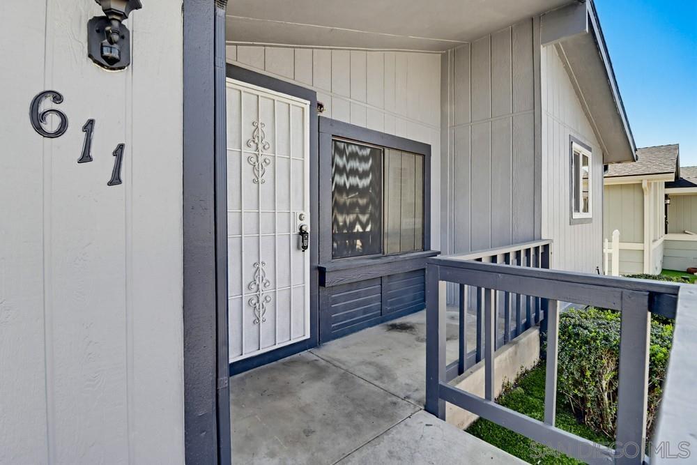 Detail Gallery Image 39 of 48 For 611  via Santa Paulo, Vista,  CA 92081 - 3 Beds | 2 Baths