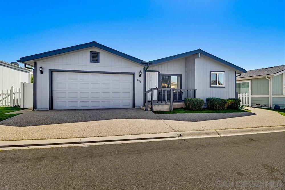 Detail Gallery Image 40 of 48 For 611  via Santa Paulo, Vista,  CA 92081 - 3 Beds | 2 Baths