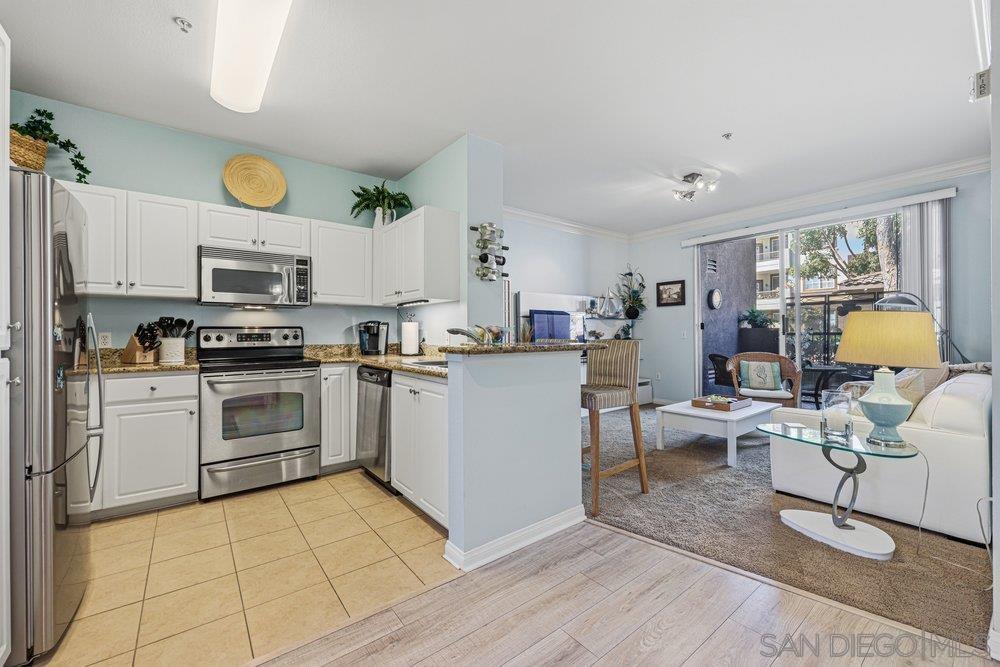 Detail Gallery Image 4 of 25 For 2184  Gill Village Way  #503,  San Diego,  CA 92108 - 1 Beds | 1 Baths