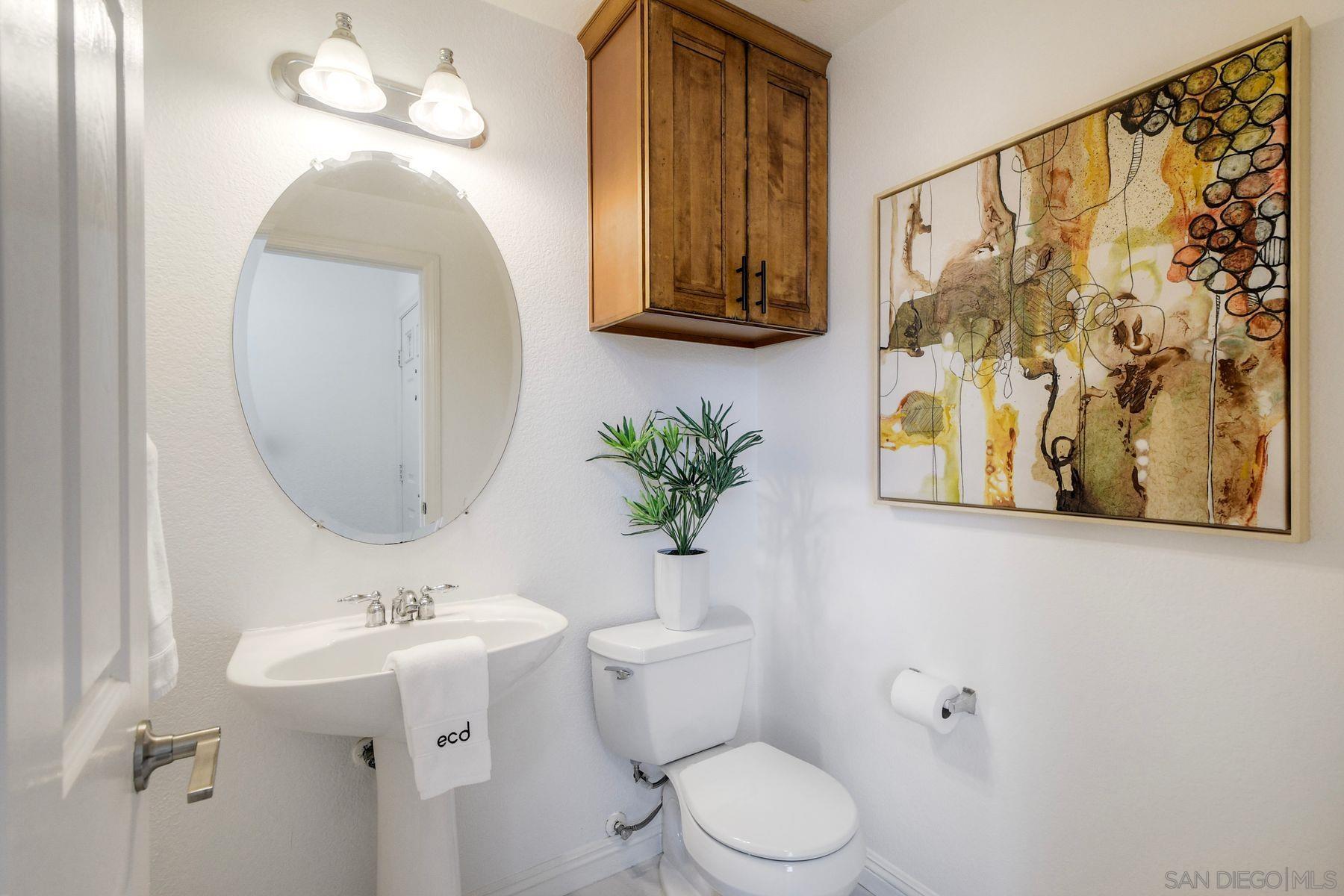 Detail Gallery Image 18 of 26 For 13009  Evening Creek Dr S  #10,  San Diego,  CA 92128 - 2 Beds | 2/1 Baths