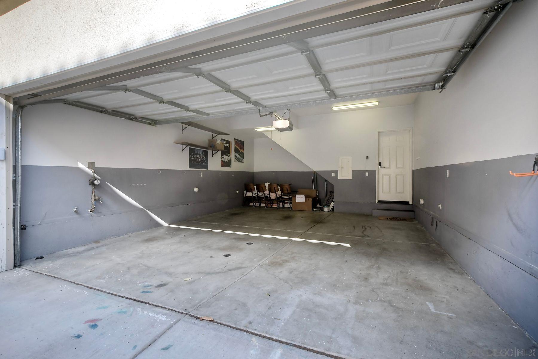 Detail Gallery Image 22 of 26 For 13009  Evening Creek Dr S  #10,  San Diego,  CA 92128 - 2 Beds | 2/1 Baths