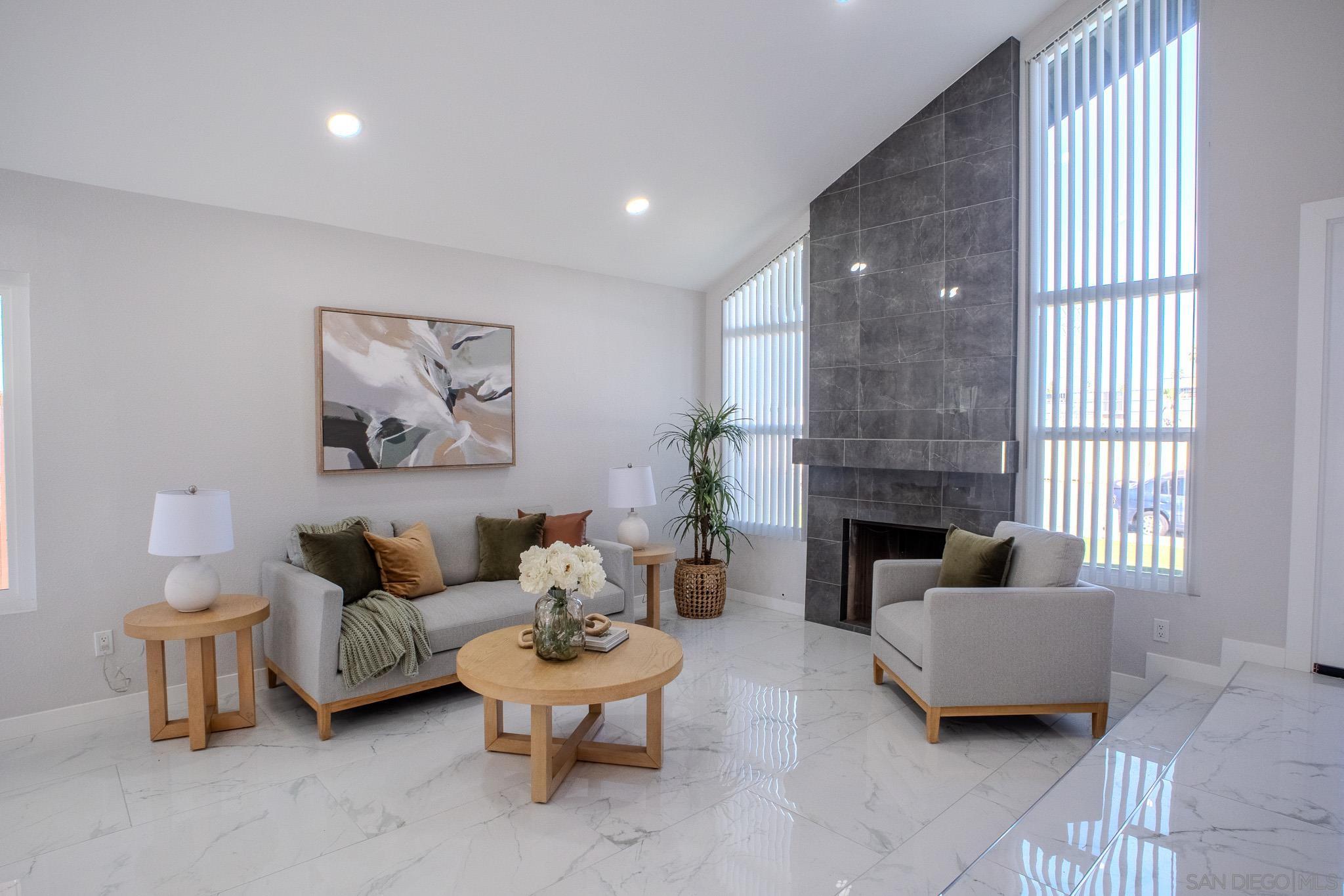 Detail Gallery Image 2 of 28 For 4826  Cannington Dr, San Diego,  CA 92117 - 3 Beds | 2/1 Baths