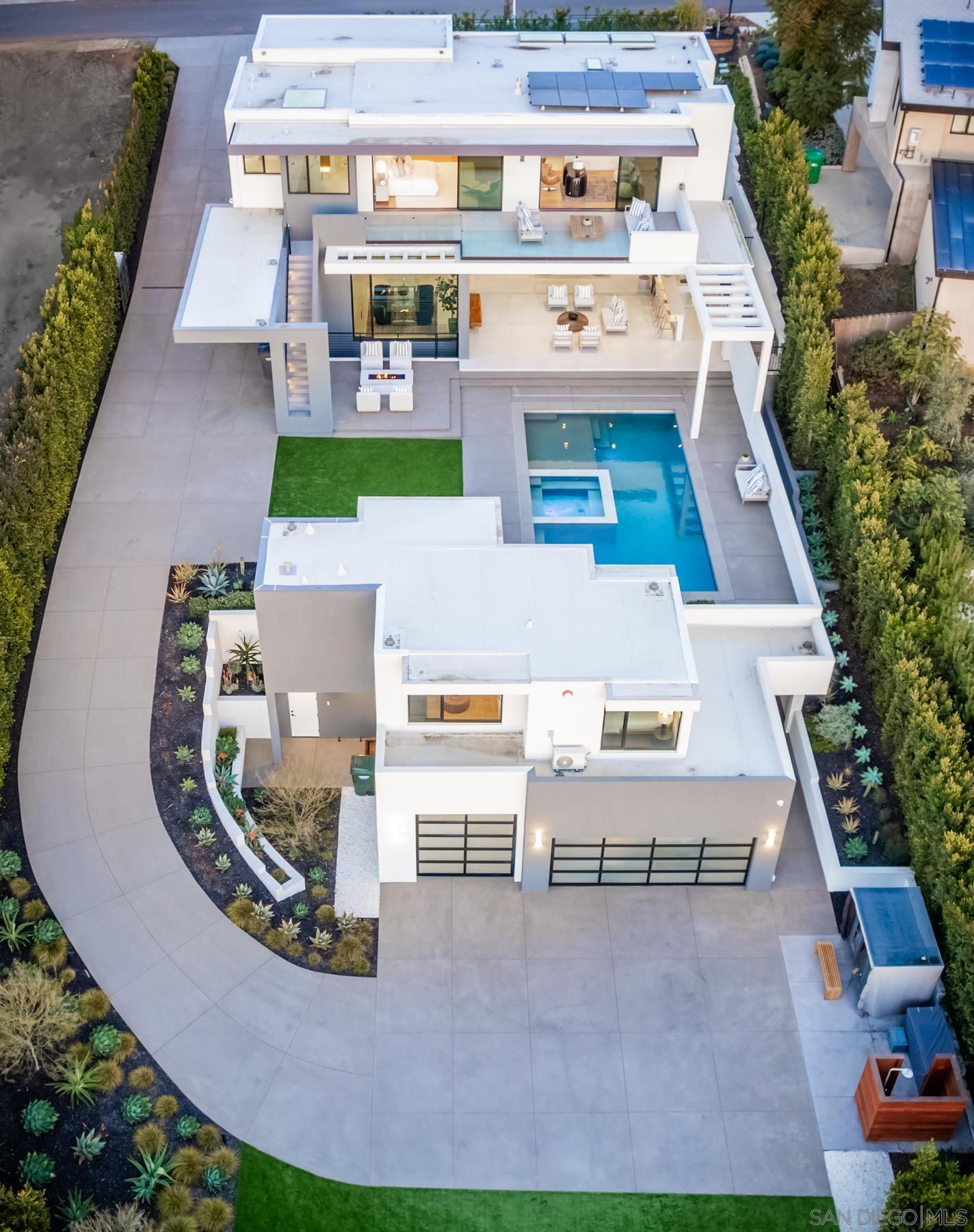 Detail Gallery Image 42 of 47 For 521 S Rios Ave, Solana Beach,  CA 92075 - 7 Beds | 6/4 Baths