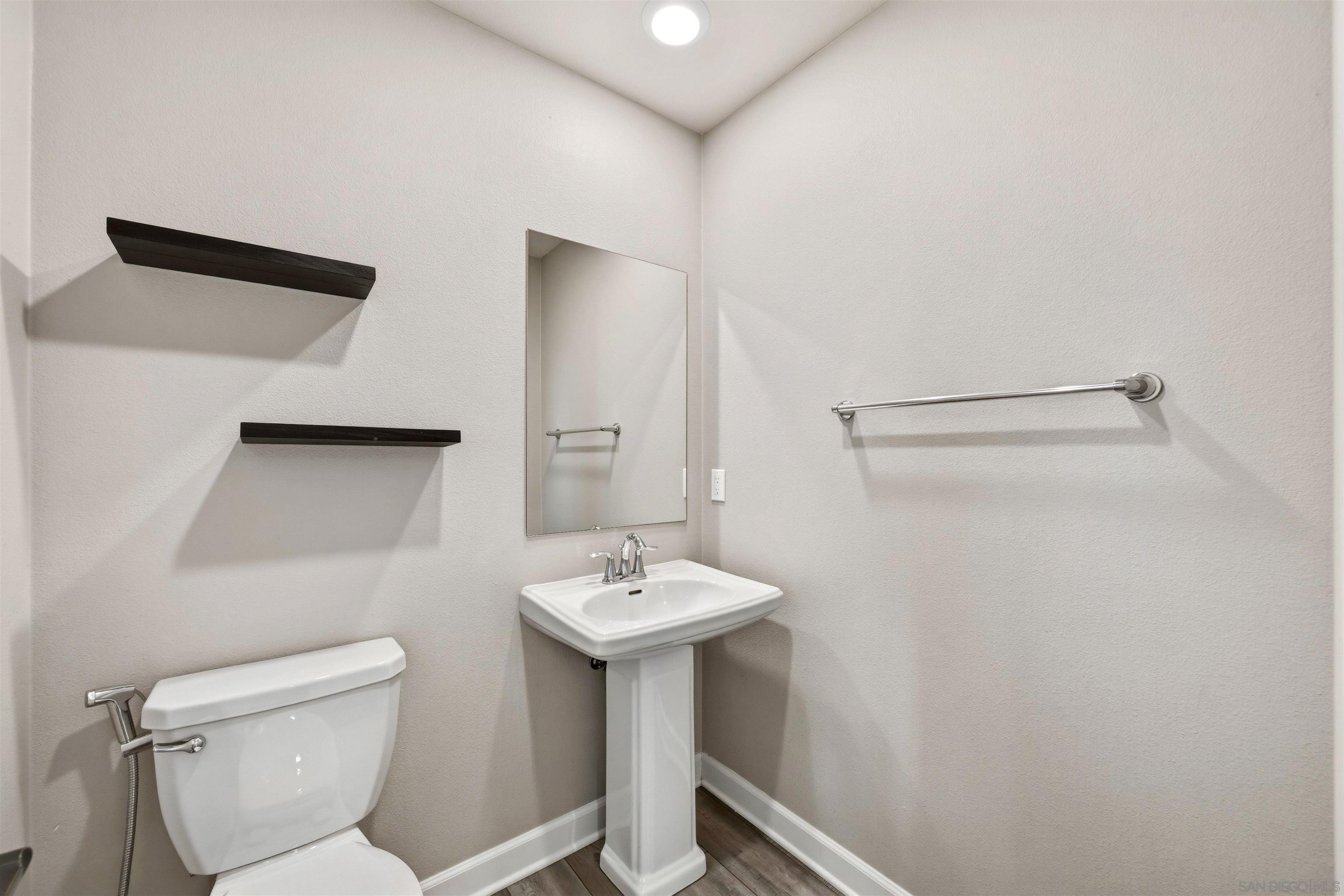 Detail Gallery Image 24 of 30 For 11038  Peyton Way, San Diego,  CA 92129 - 3 Beds | 3/1 Baths