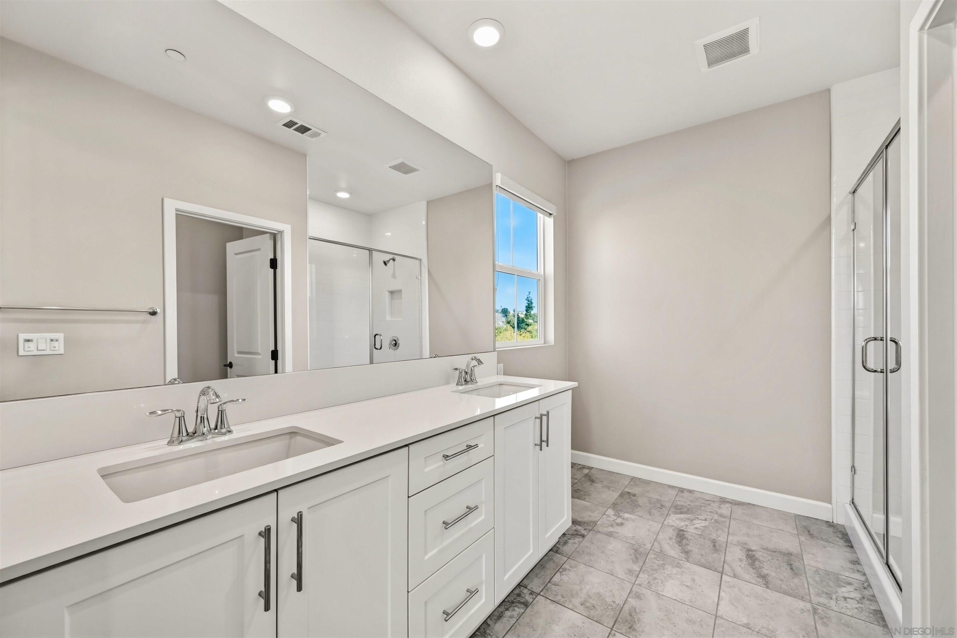 Detail Gallery Image 25 of 30 For 11038  Peyton Way, San Diego,  CA 92129 - 3 Beds | 3/1 Baths