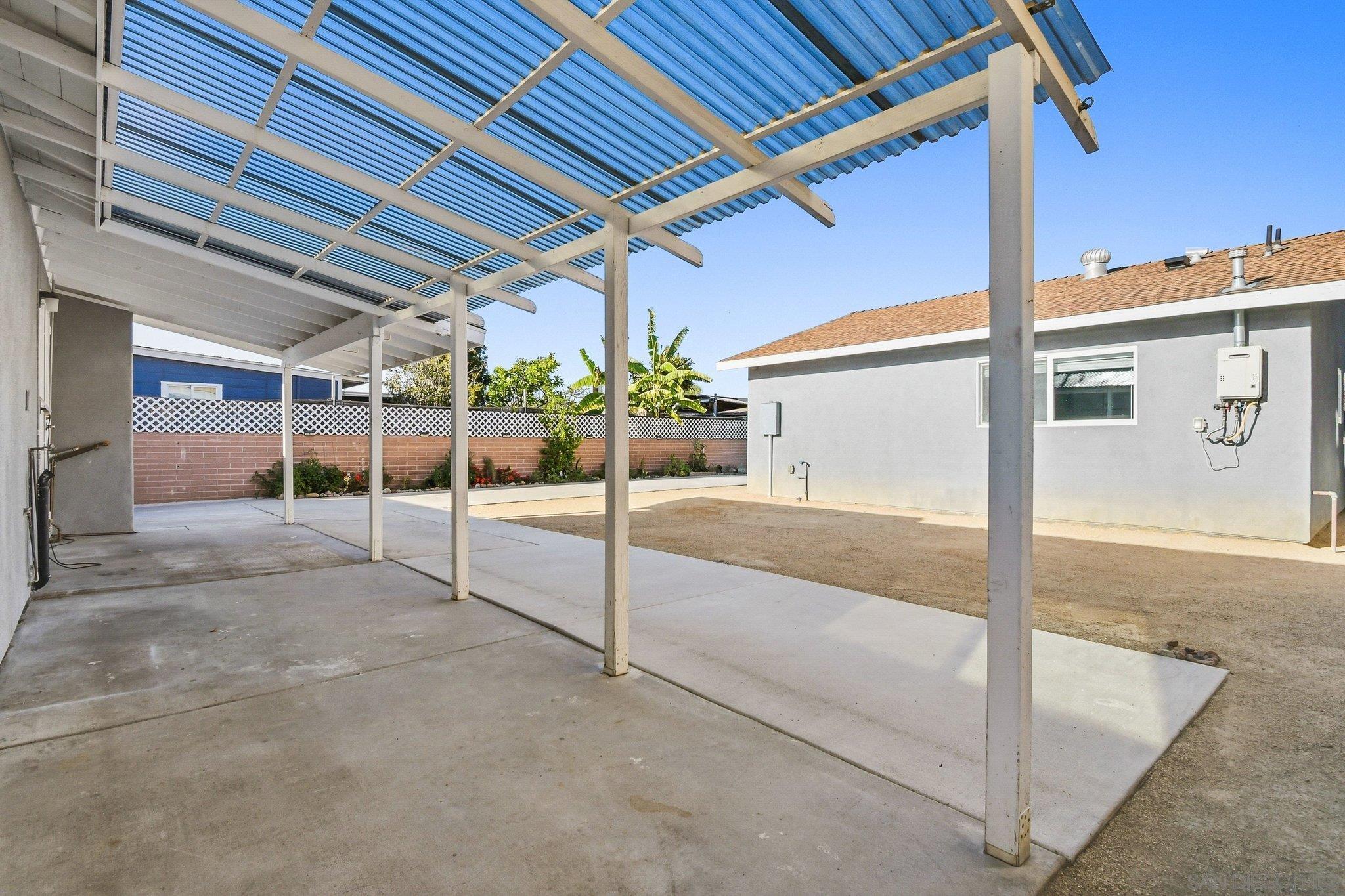 Detail Gallery Image 18 of 32 For 4806  Castle Ave, San Diego,  CA 92105 - 3 Beds | 2 Baths